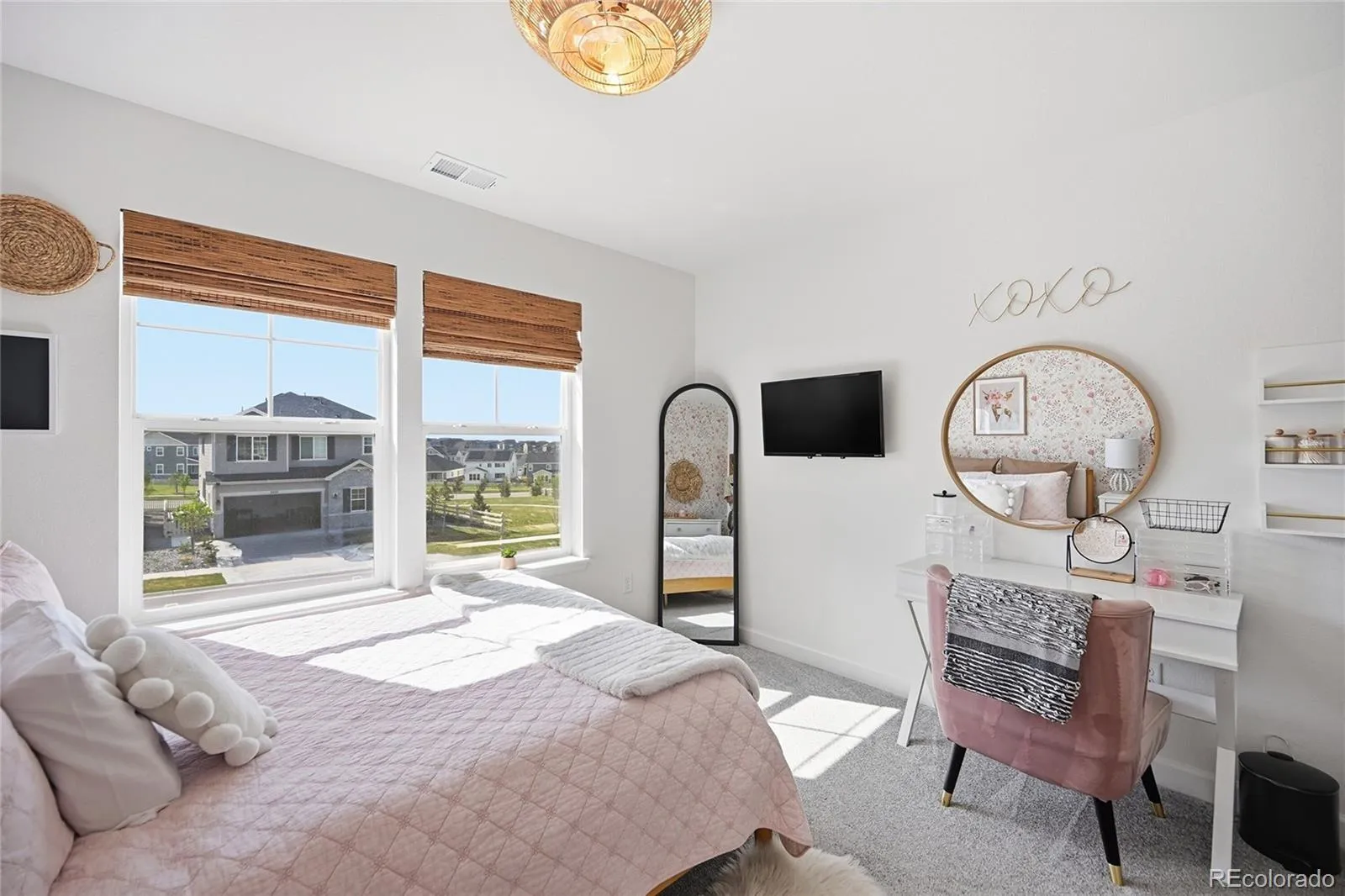7254 S Waterloo Way Aurora CO 80016 MLS #REC1783430 05162026035811 1600 19