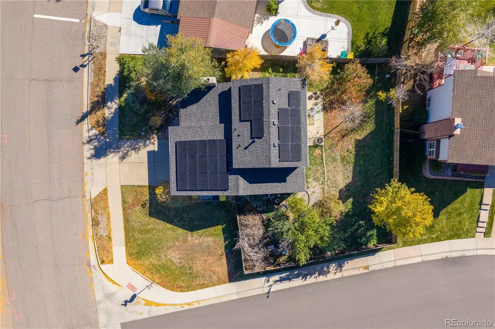 11192025004347 1600 32