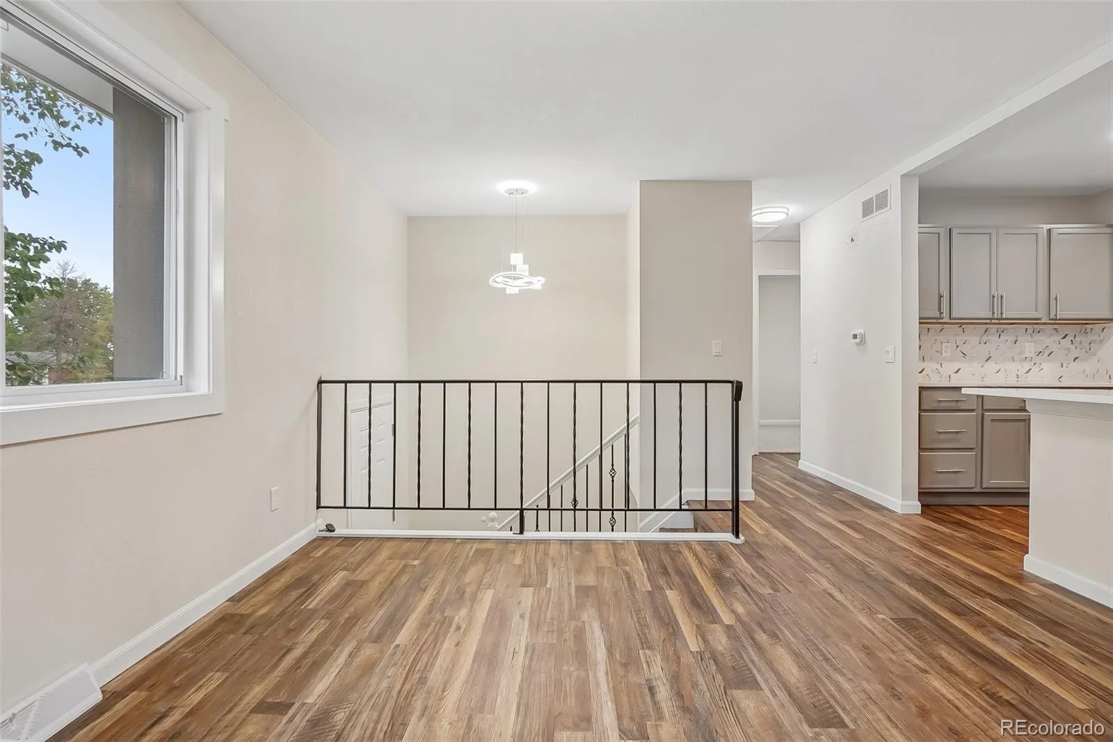 4484 S Eagle Circle Aurora CO 80015 | MLS #REC1787679 10052026213337 1600 12