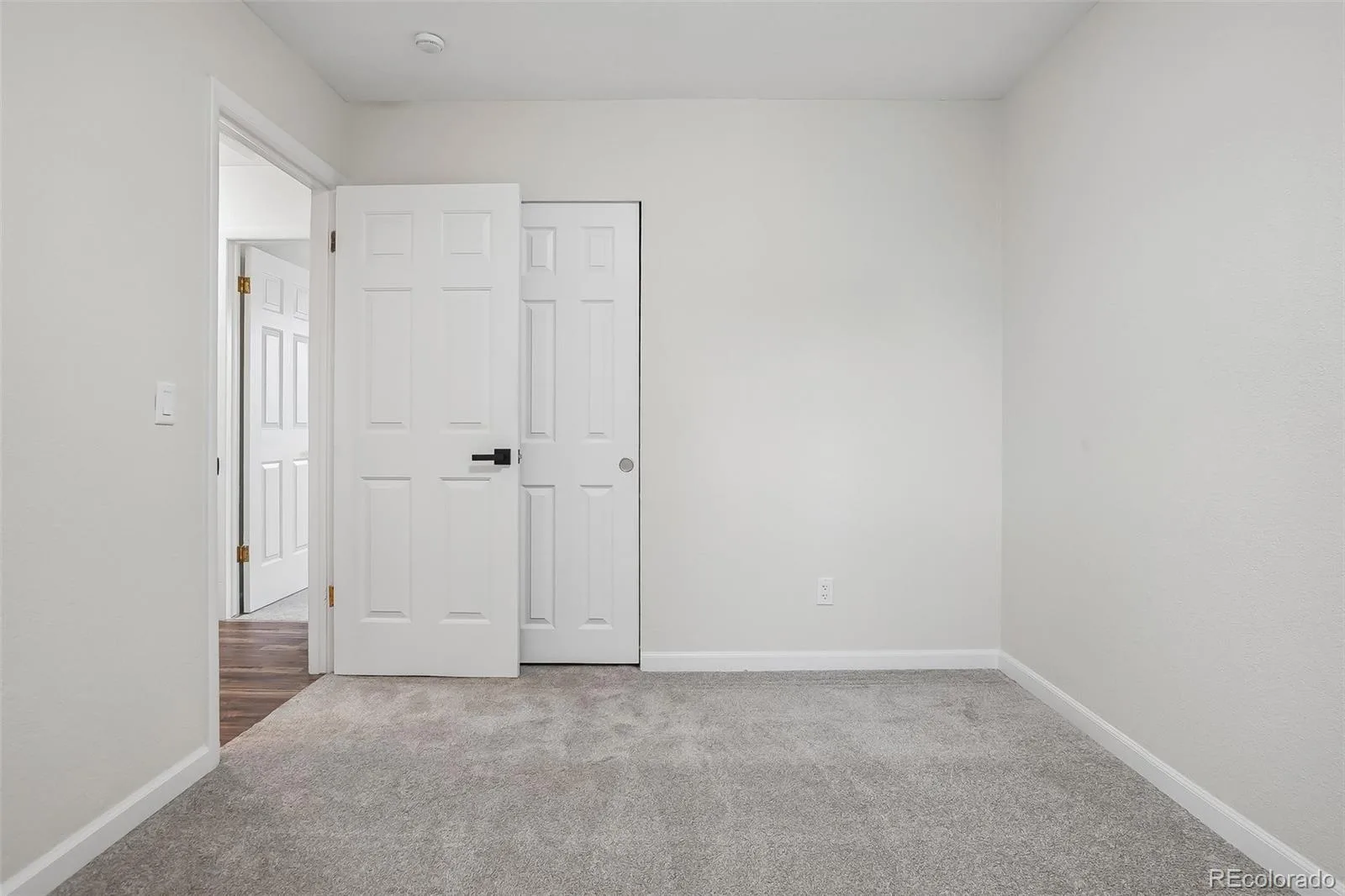 4484 S Eagle Circle Aurora CO 80015 | MLS #REC1787679 10052026213337 1600 21