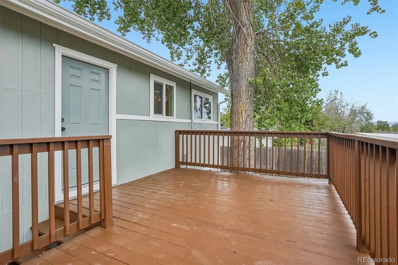 4484 S Eagle Circle Aurora CO 80015 | MLS #REC1787679 10052026213337 1600 33