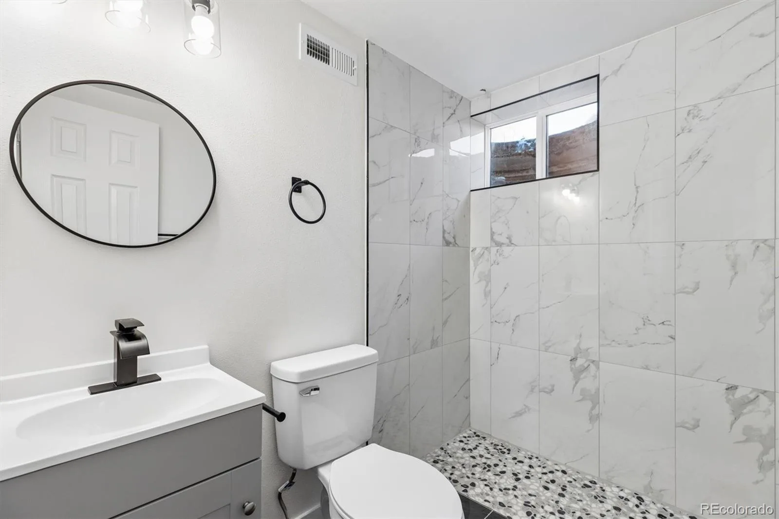 363 S Ivy Denver CO 80224 MLS #REC1788835 06092026154349 1600 19