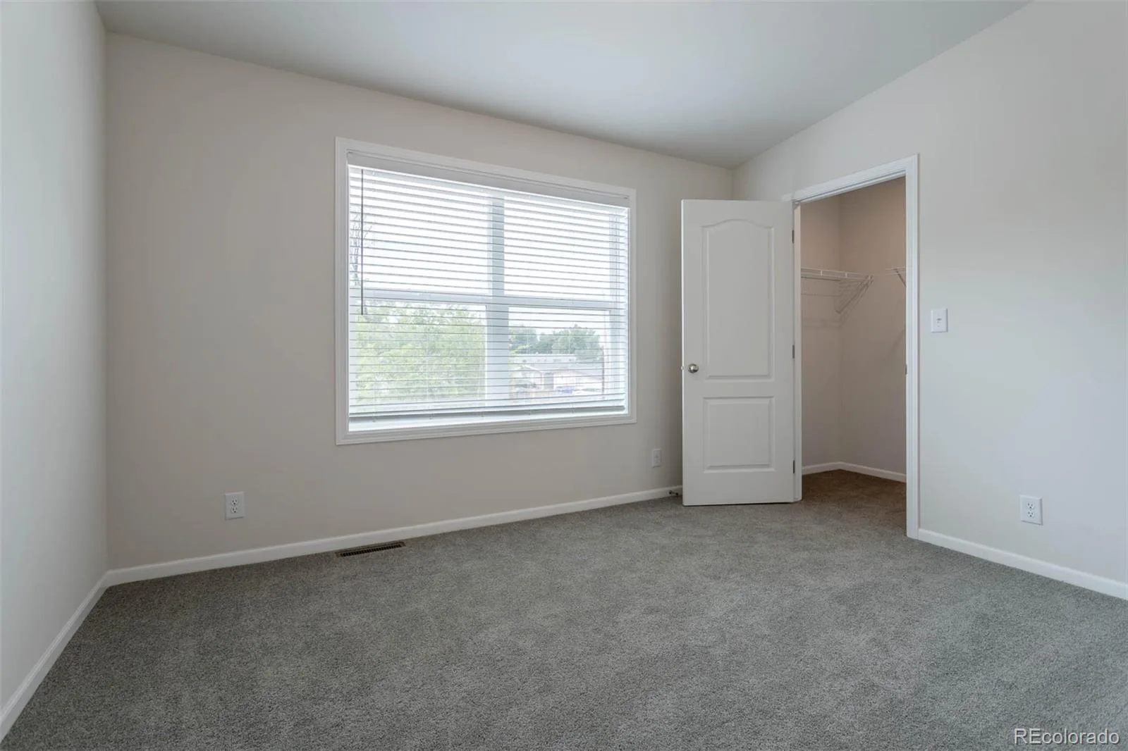 2394 N Emporia Street Aurora CO 80010 | MLS #REC1790370 06252026211705 1600 16