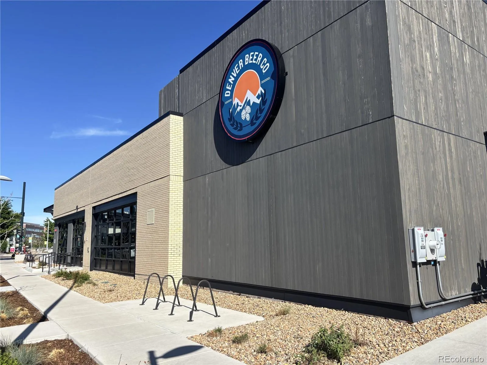 6920 E 5th Avenue Denver CO 80220 MLS #REC1791135 05162026080247 1600 25