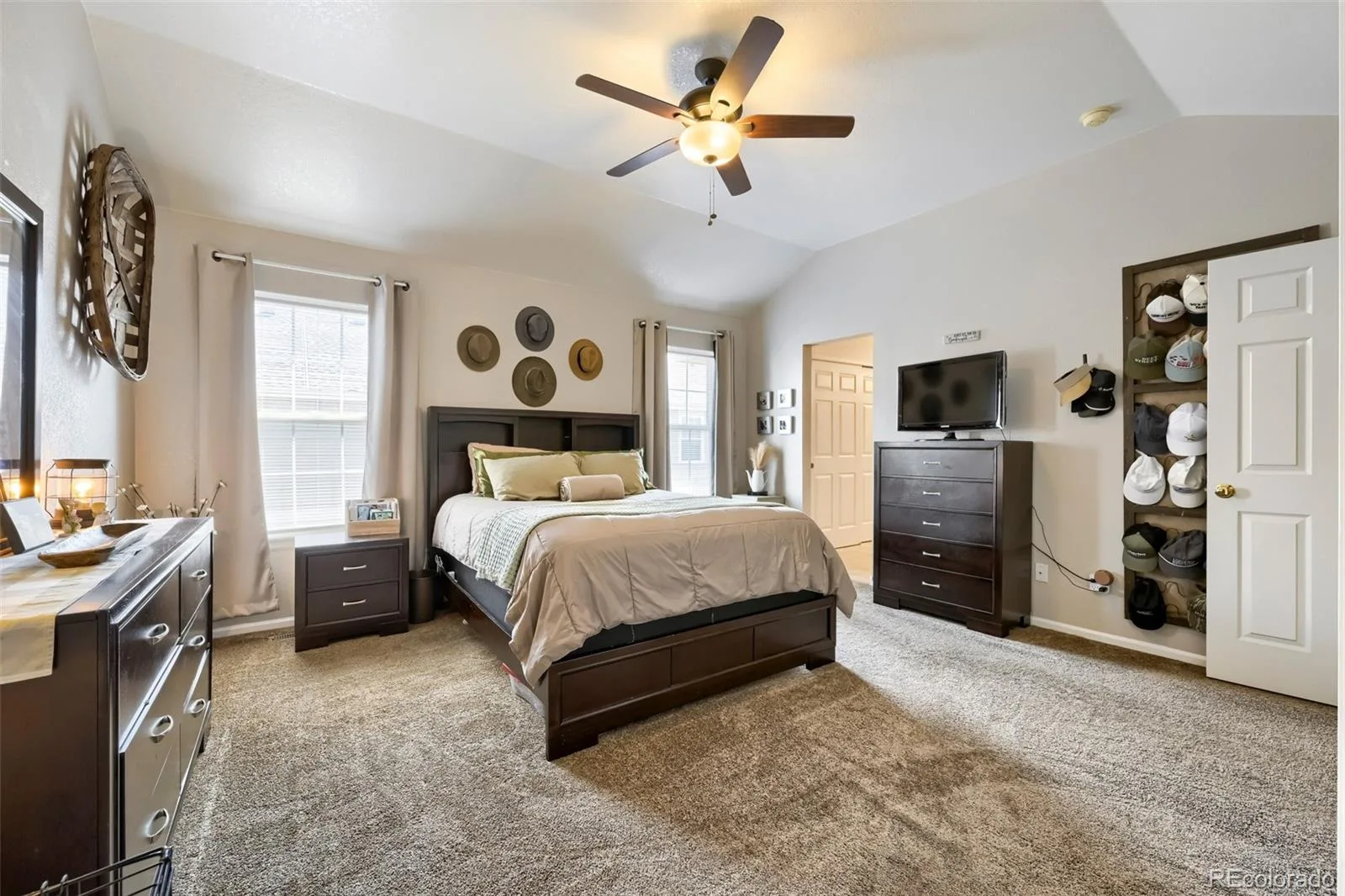 10117 Grove Loop #B Westminster CO 80031 | MLS #REC1791536 08112026215642 1600 19