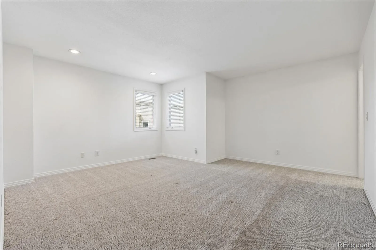56 S Monroe Street Denver CO 80209 MLS #REC1792647 06092026073732 1600 22