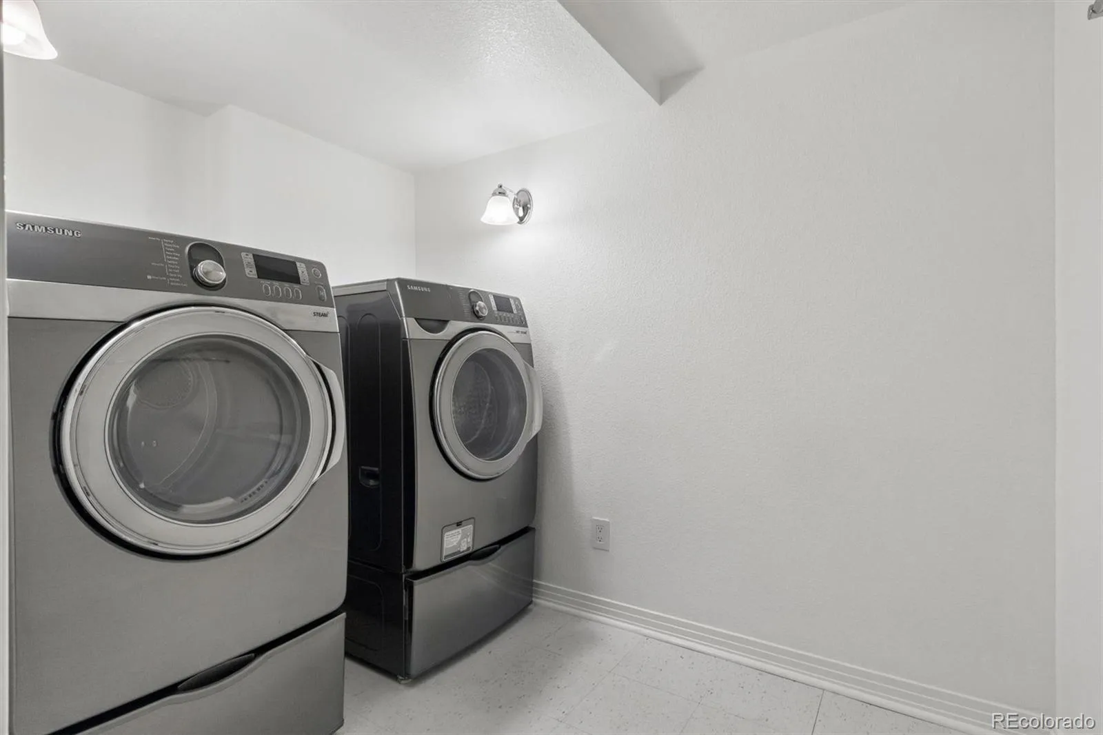 56 S Monroe Street Denver CO 80209 MLS #REC1792647 06092026073732 1600 30