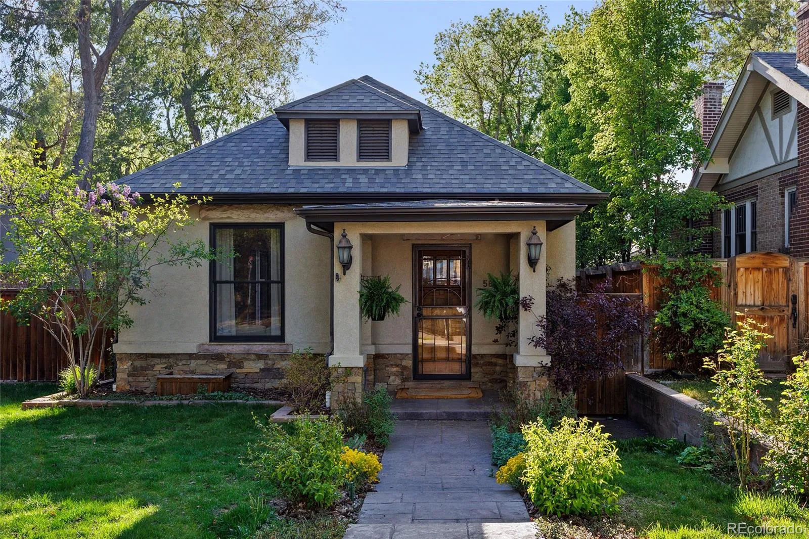 585 S Emerson Street Denver CO 80209 MLS #REC1794895 05202026023511 1600 1