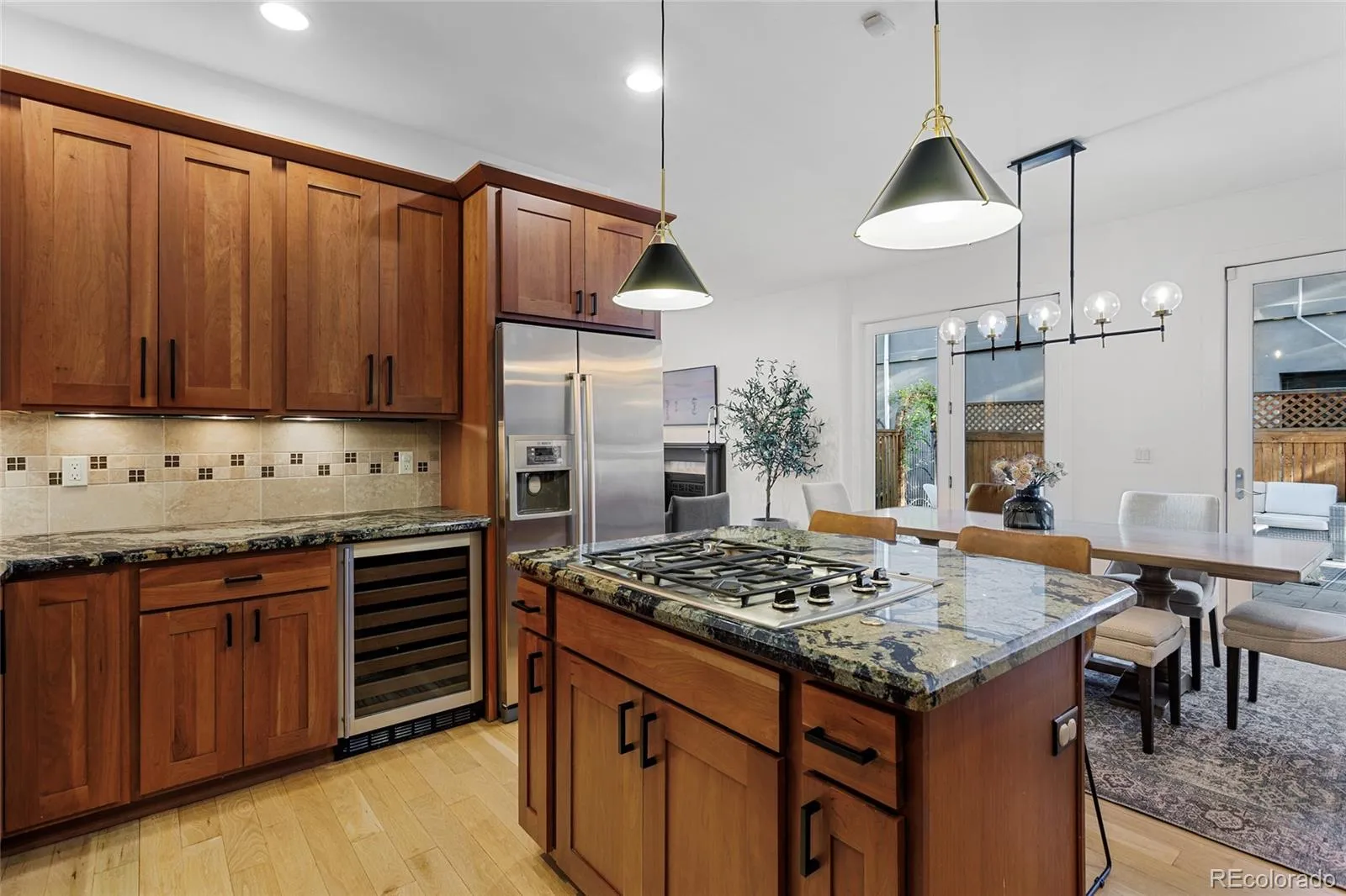 585 S Emerson Street Denver CO 80209 MLS #REC1794895 05202026023511 1600 17