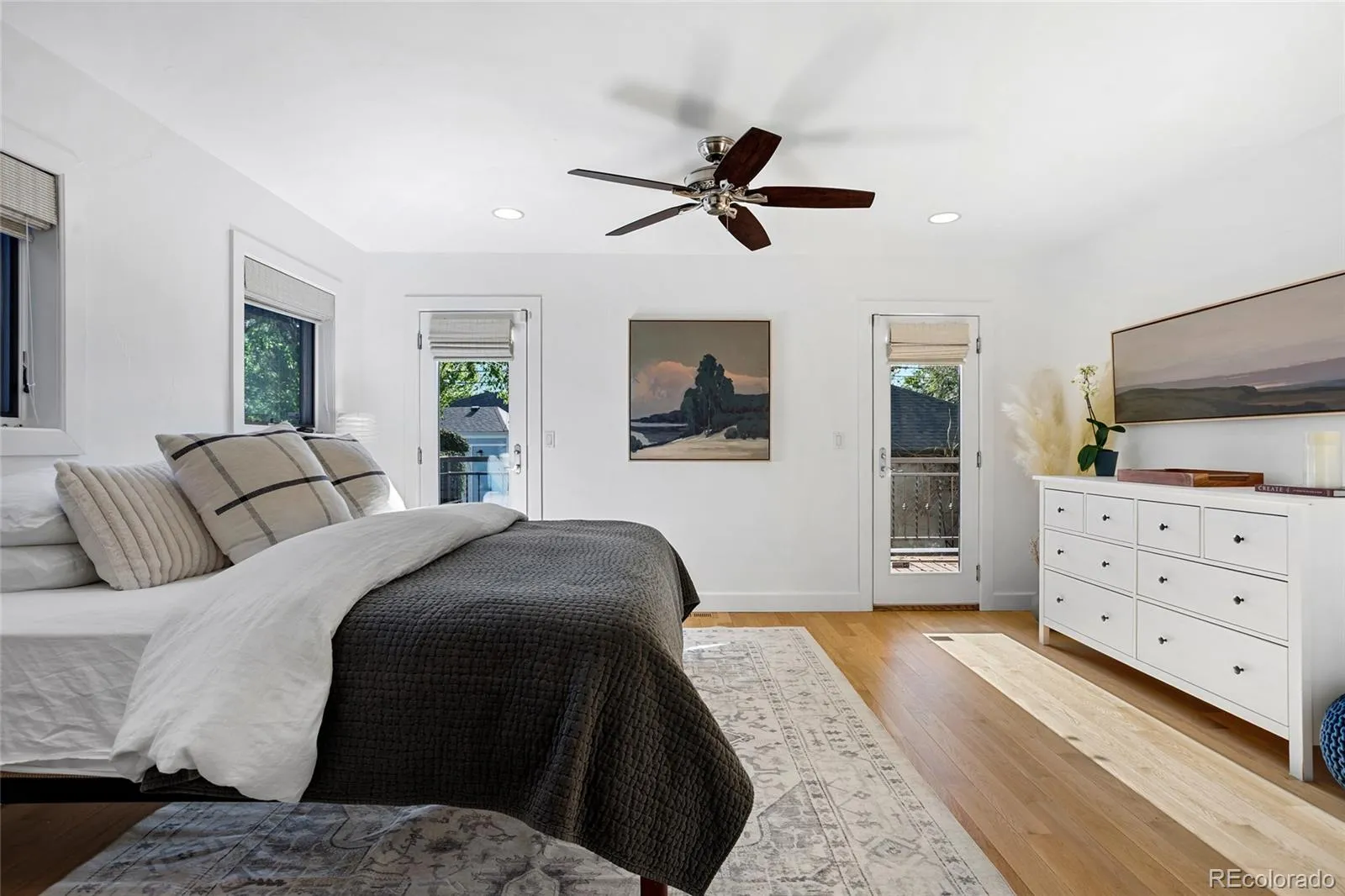 585 S Emerson Street Denver CO 80209 MLS #REC1794895 05202026023511 1600 31