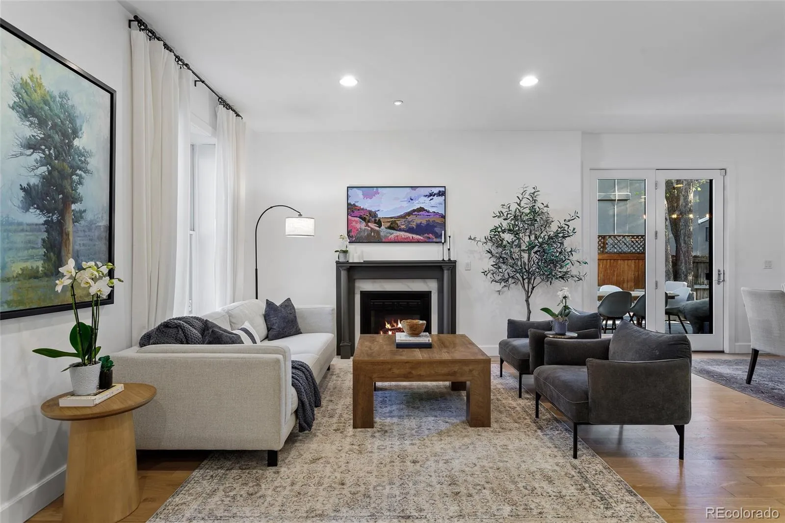 585 S Emerson Street Denver CO 80209 MLS #REC1794895 05202026023511 1600 4