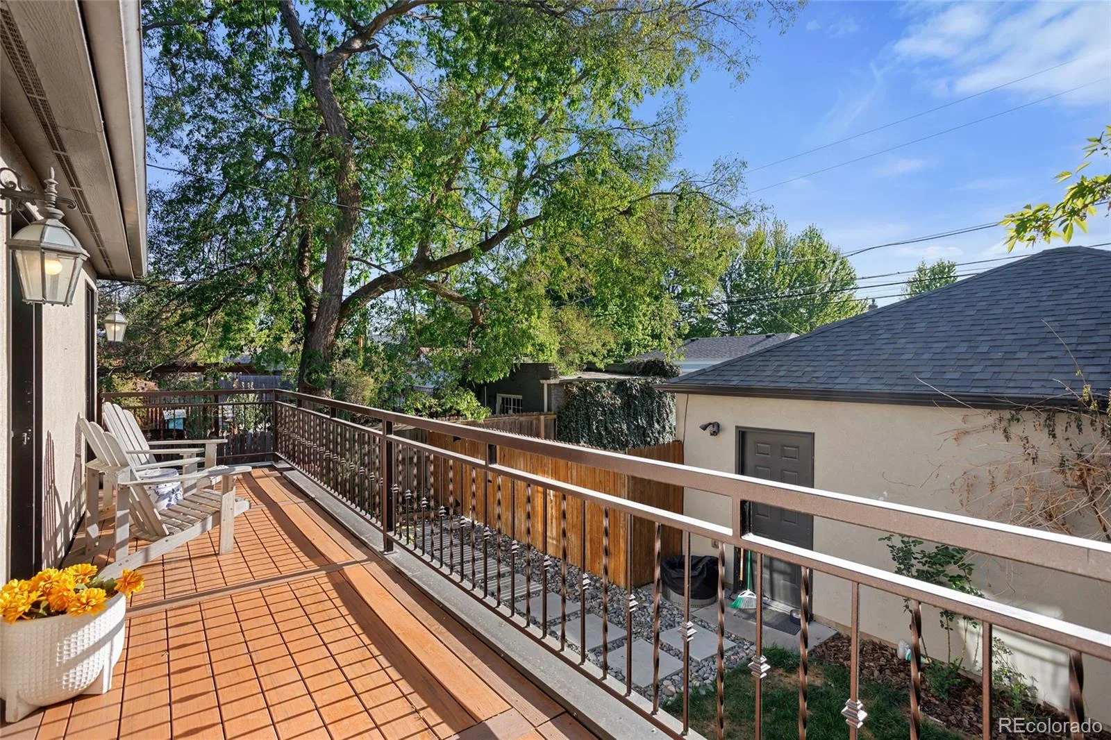 585 S Emerson Street Denver CO 80209 MLS #REC1794895 06092026073747 1600 33