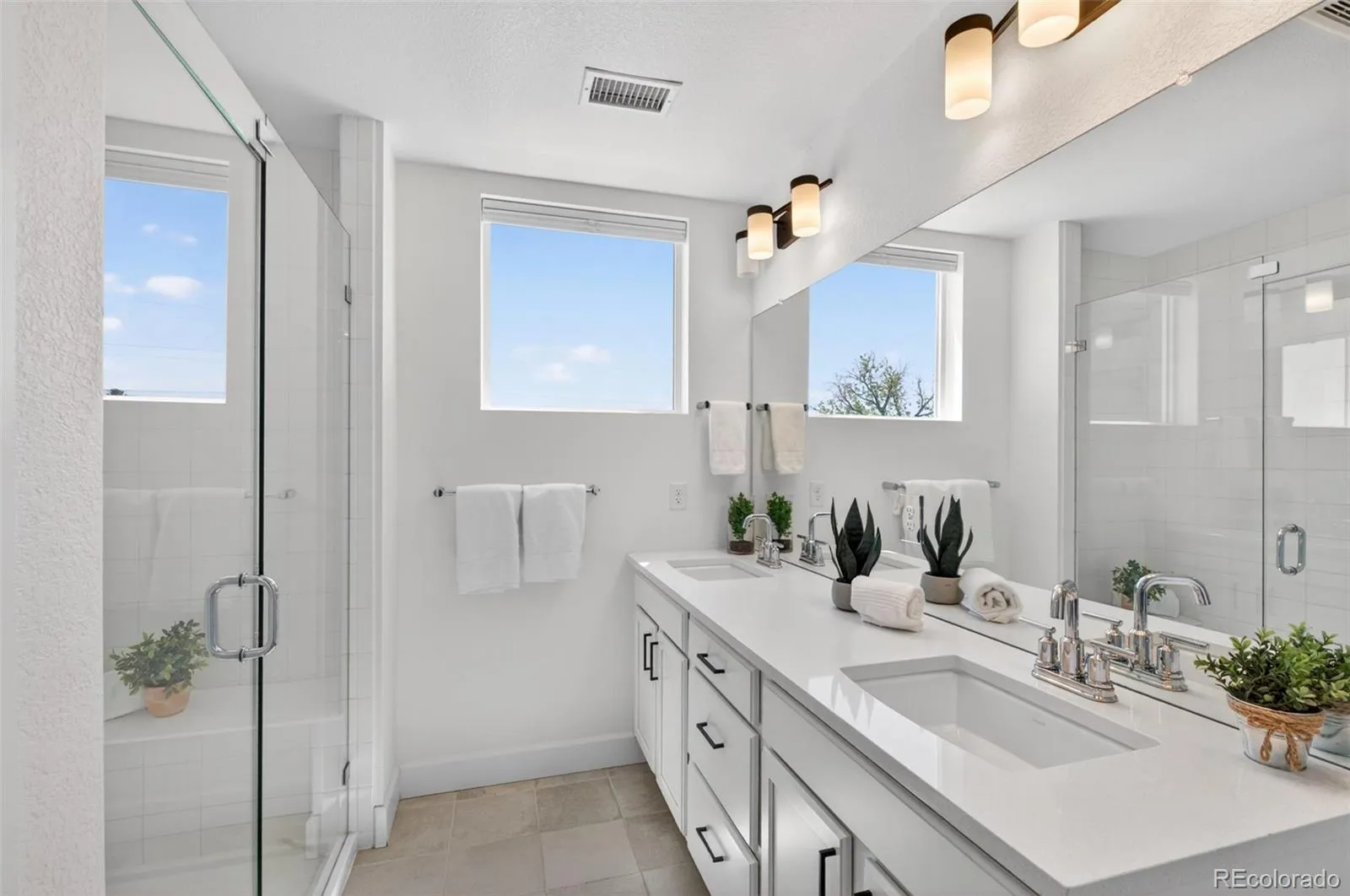 12254 W 56th Place Arvada CO 80002 MLS #REC1796625 05112026183440 1600 17
