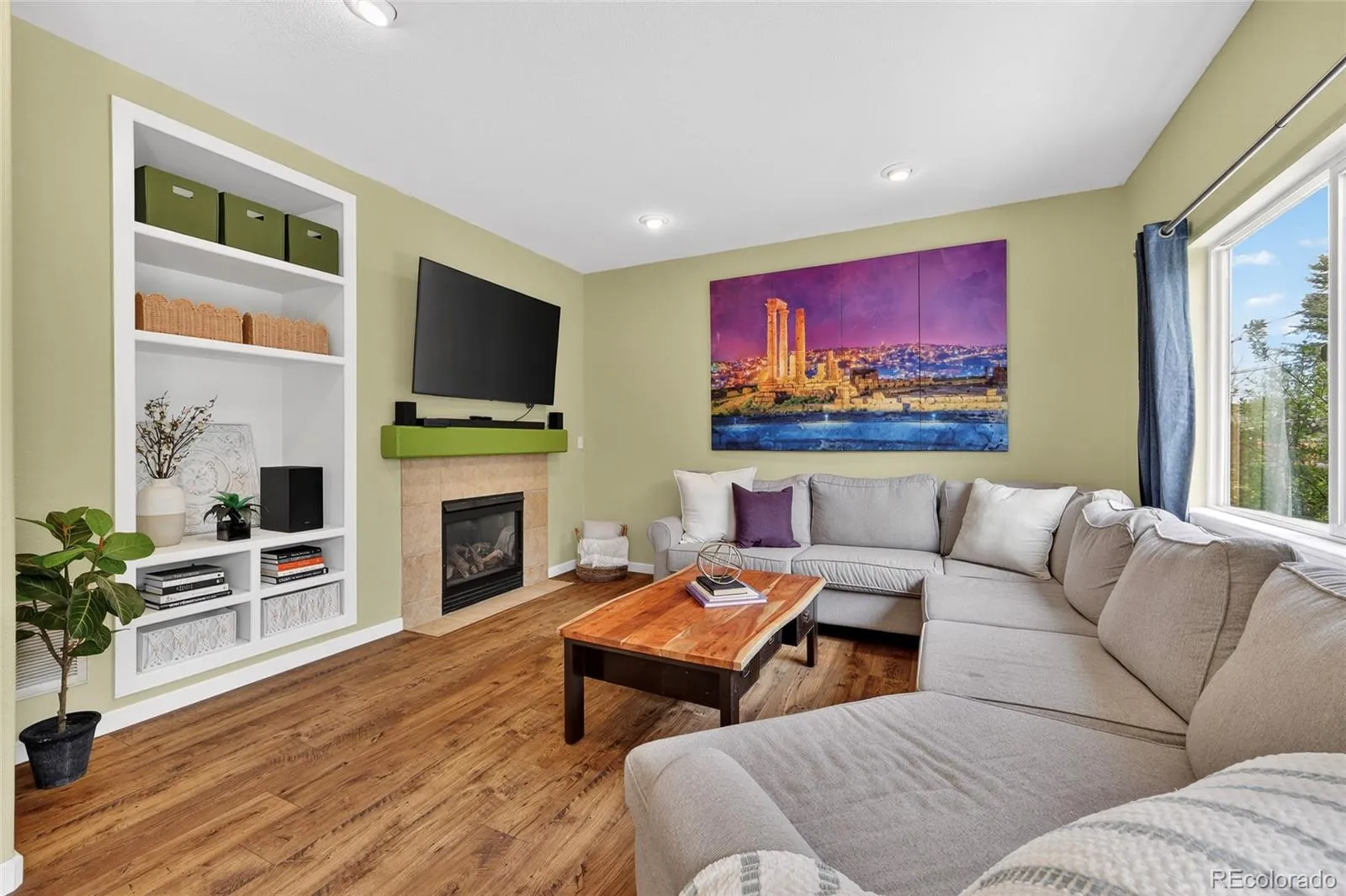 04102026182145 1600 10