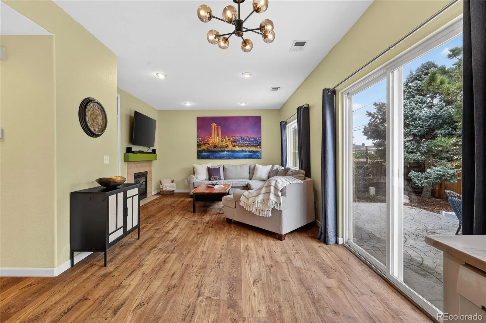 04102026182145 1600 11