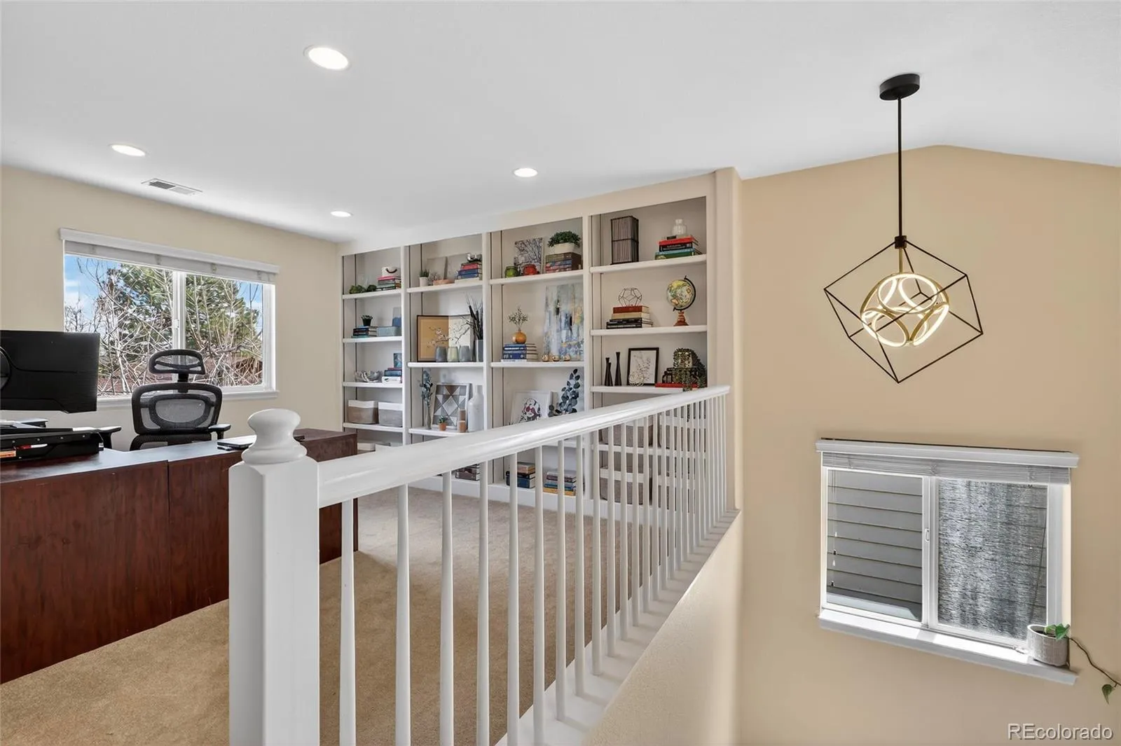 04102026182145 1600 18