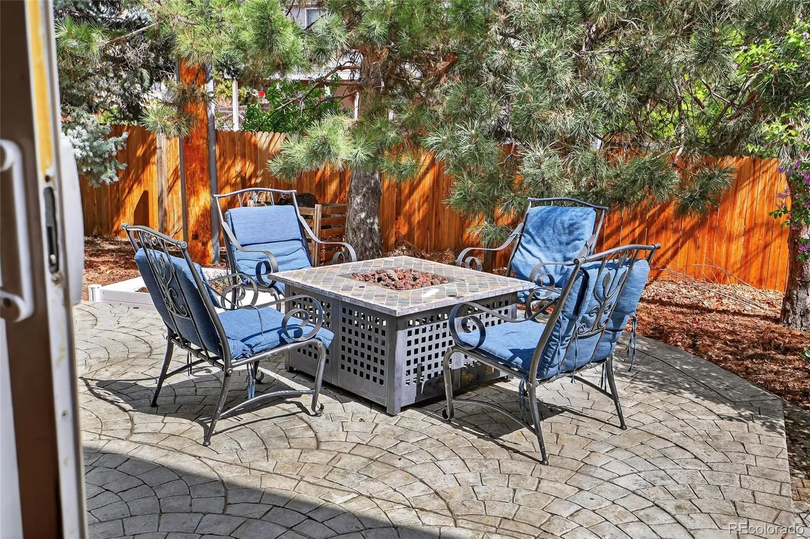 04102026182145 1600 31