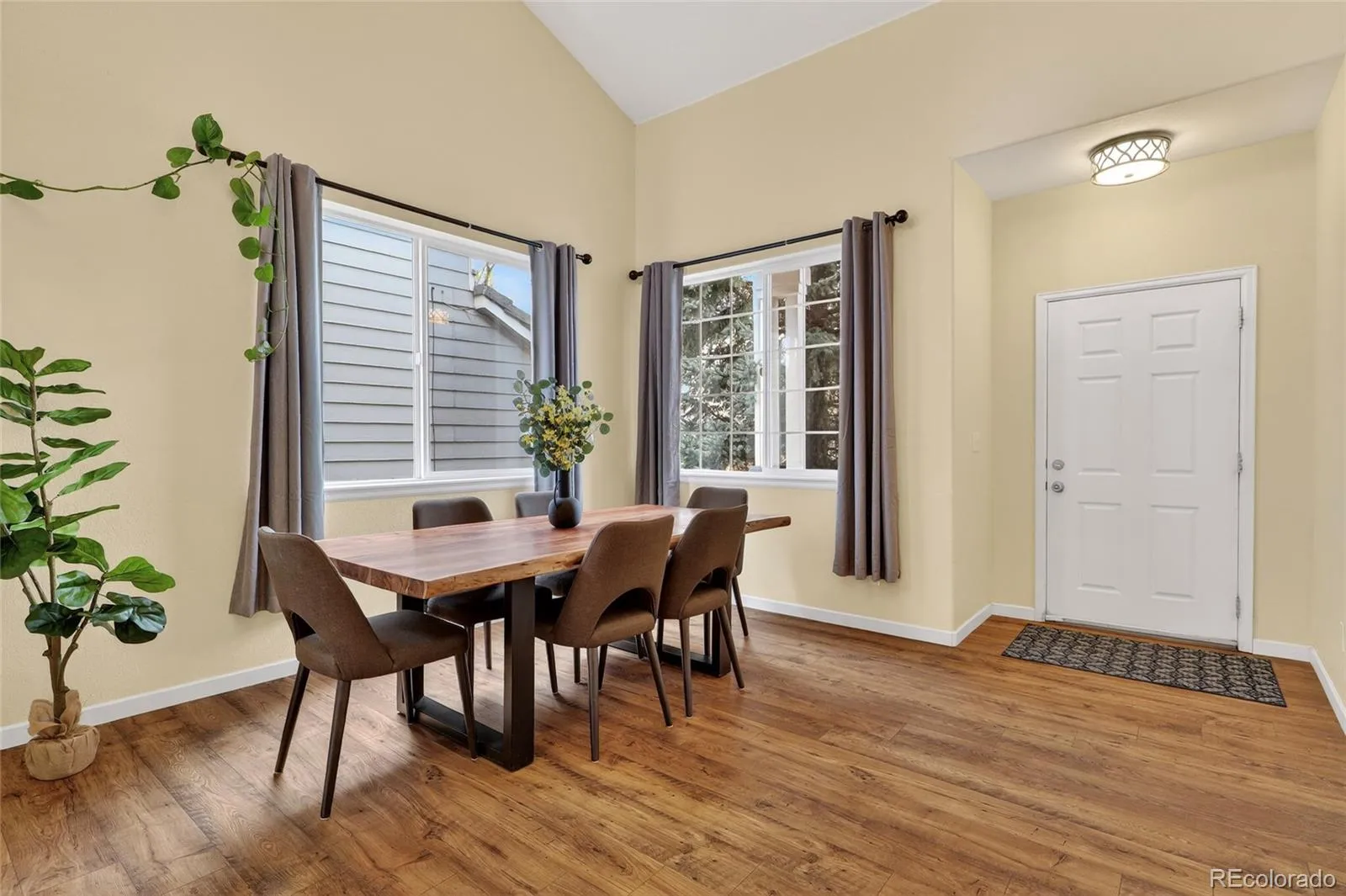 04102026182145 1600 4