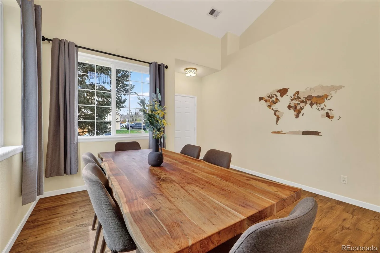 04102026182145 1600 5