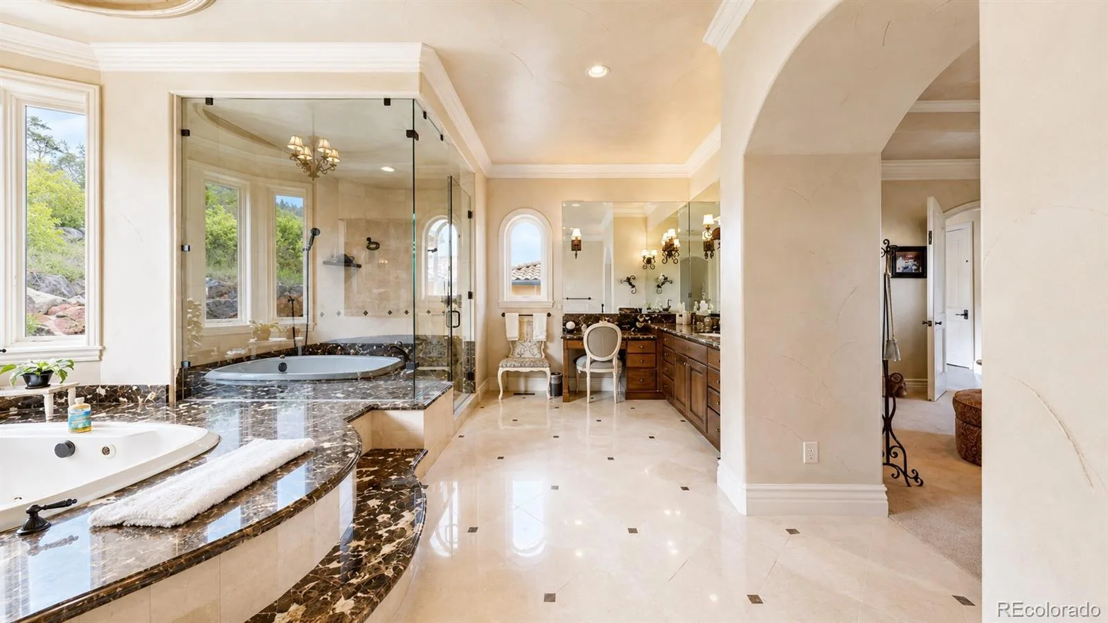 4625 Coyote Run Littleton CO 80125 | MLS #REC1801516 08032026004044 1600 23