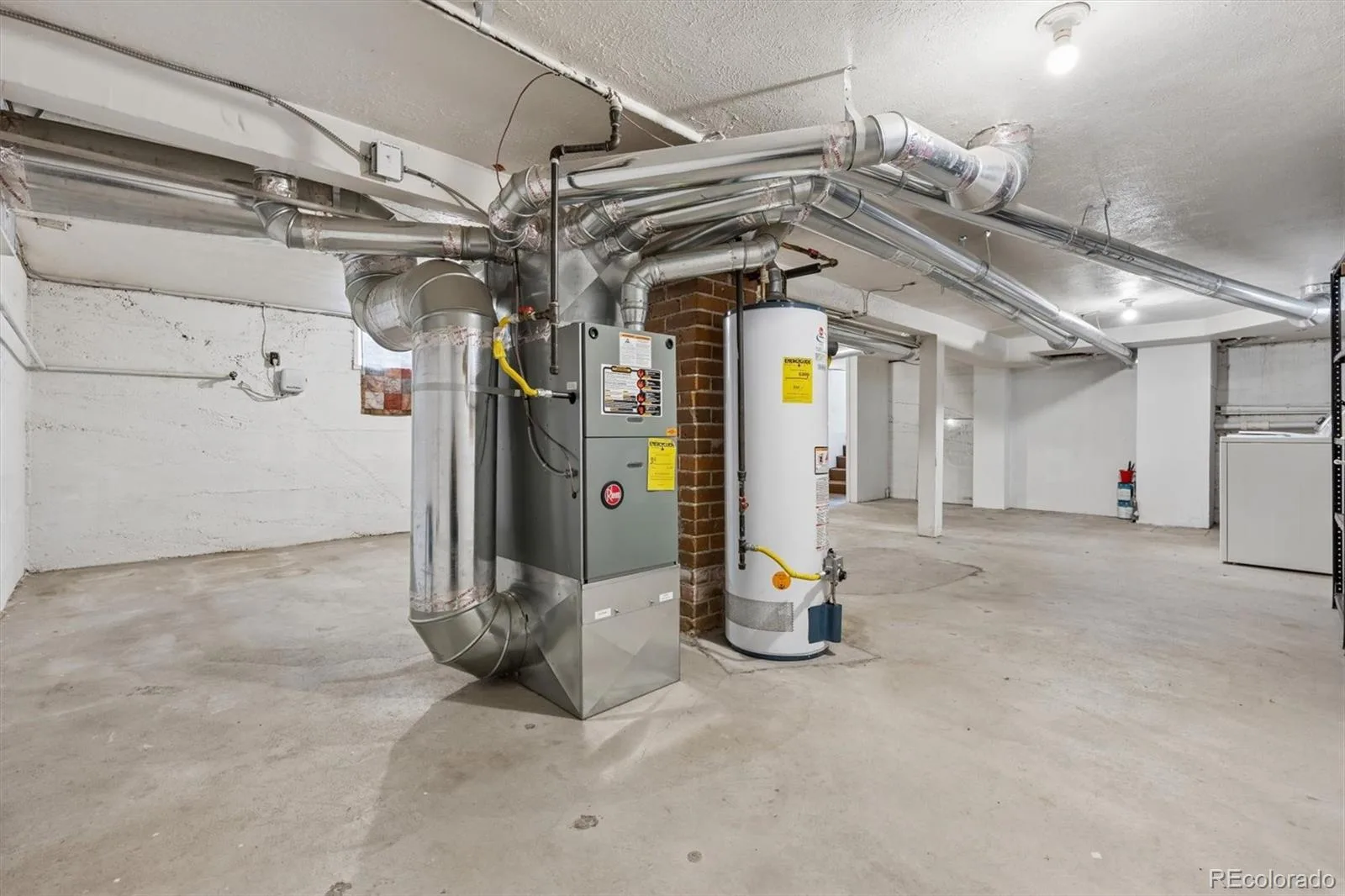 2111 S Grant Street Denver CO 80210 MLS #REC1801946 06082026233048 1600 19