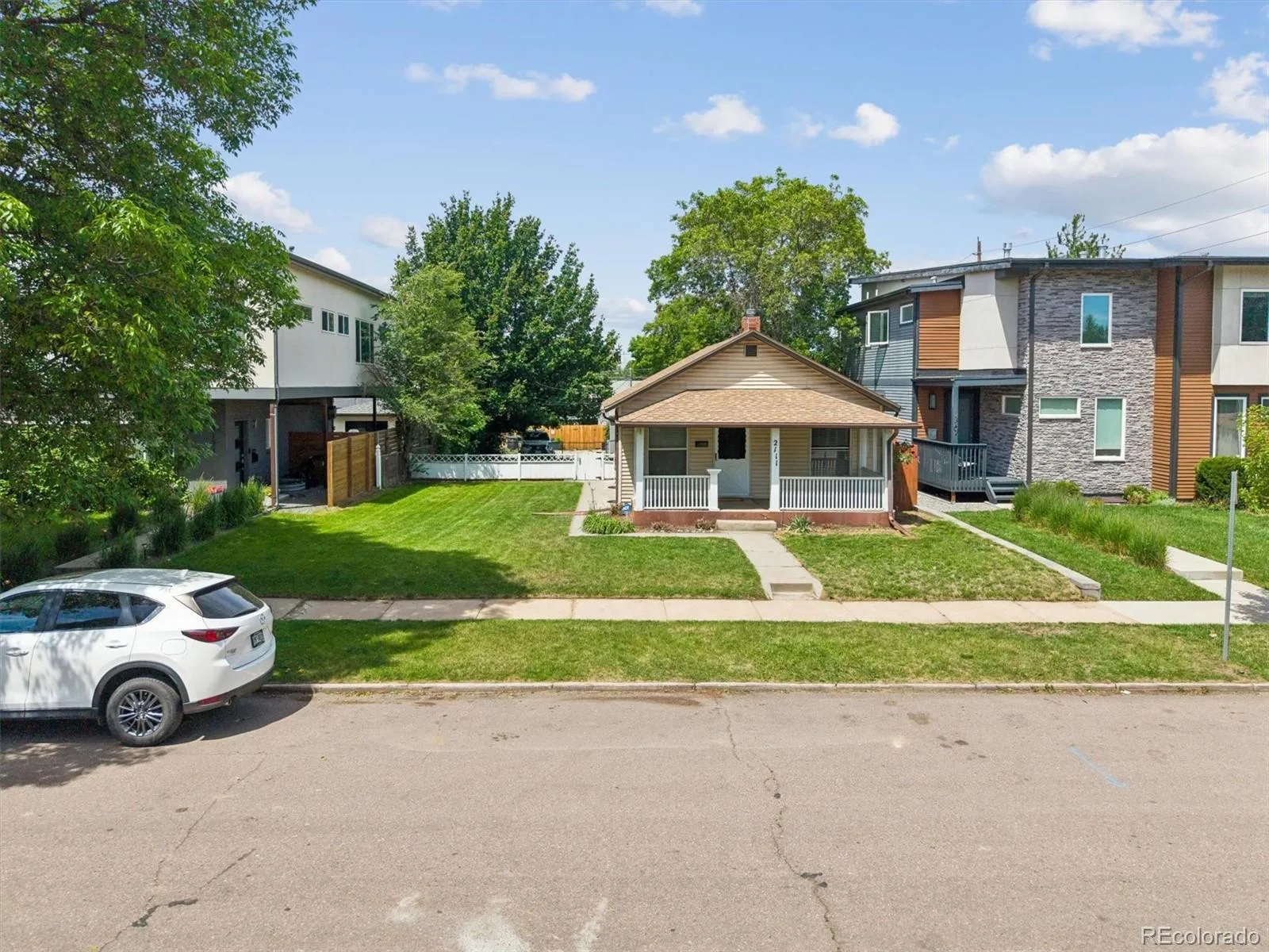 2111 S Grant Street Denver CO 80210 MLS #REC1801946 06082026233048 1600 32