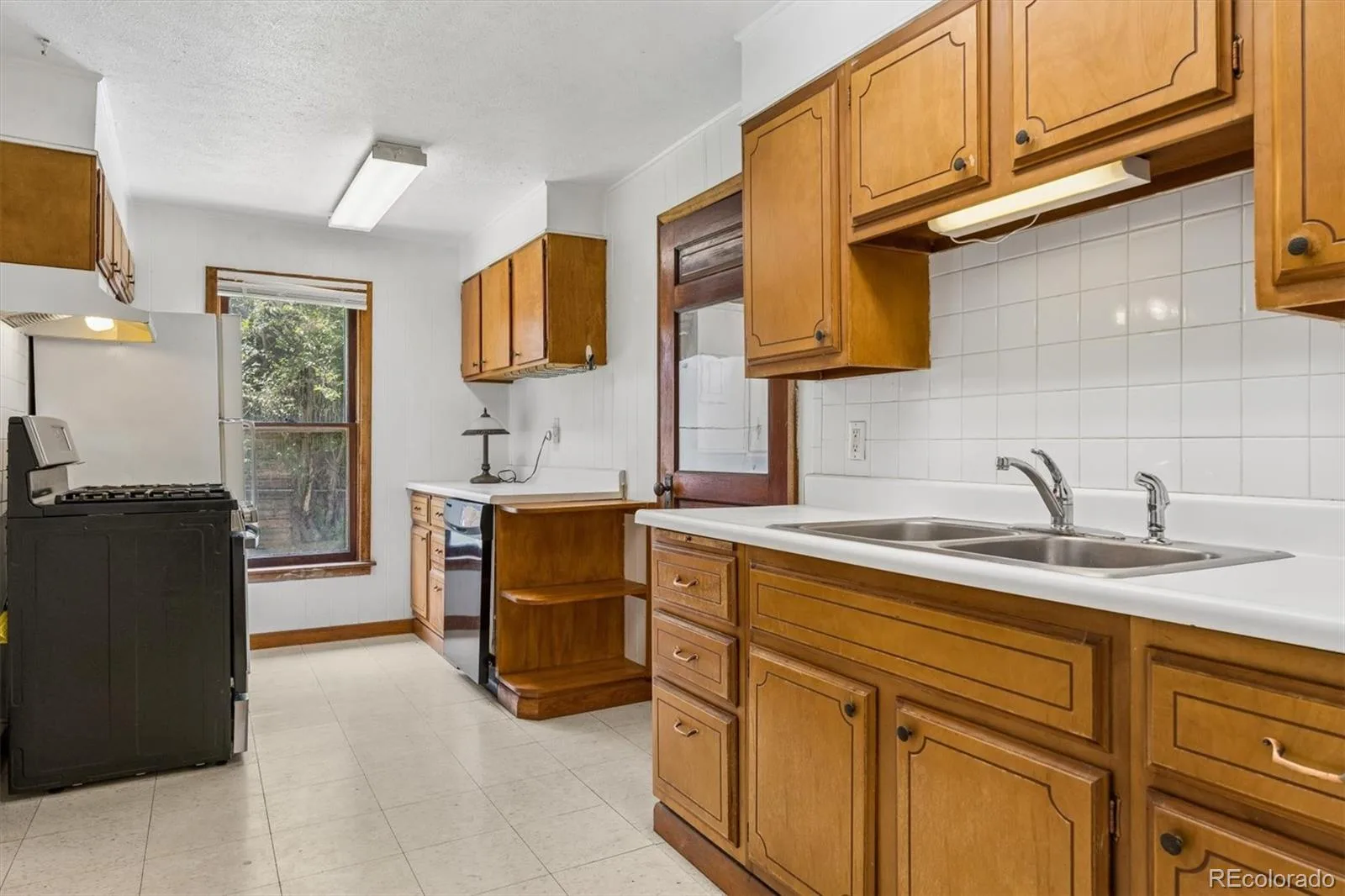 2111 S Grant Street Denver CO 80210 MLS #REC1801946 06082026233048 1600 8