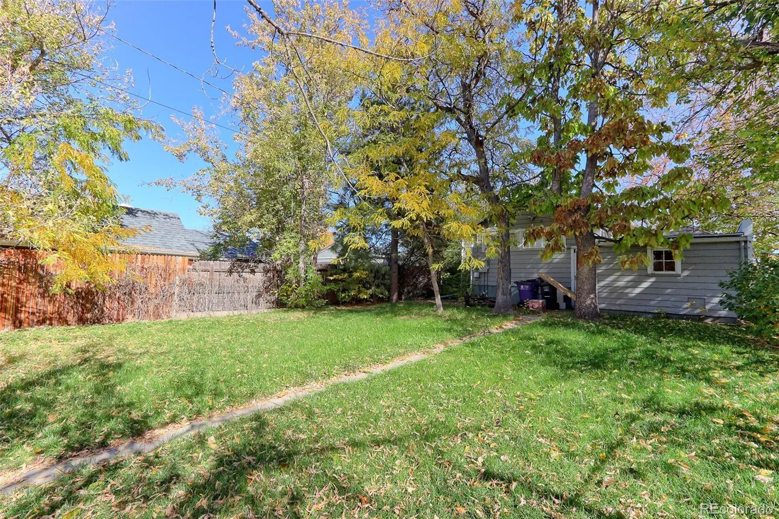 11062025183125 1600 15