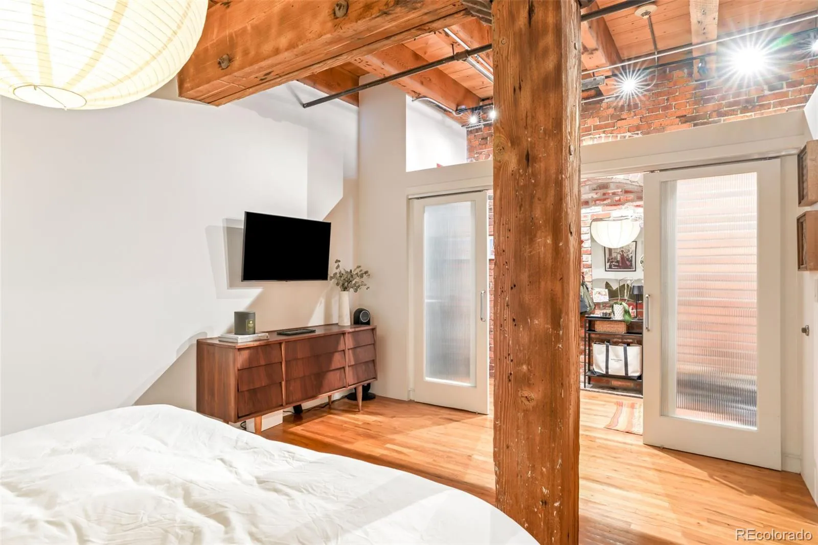 04012026174053 1600 20