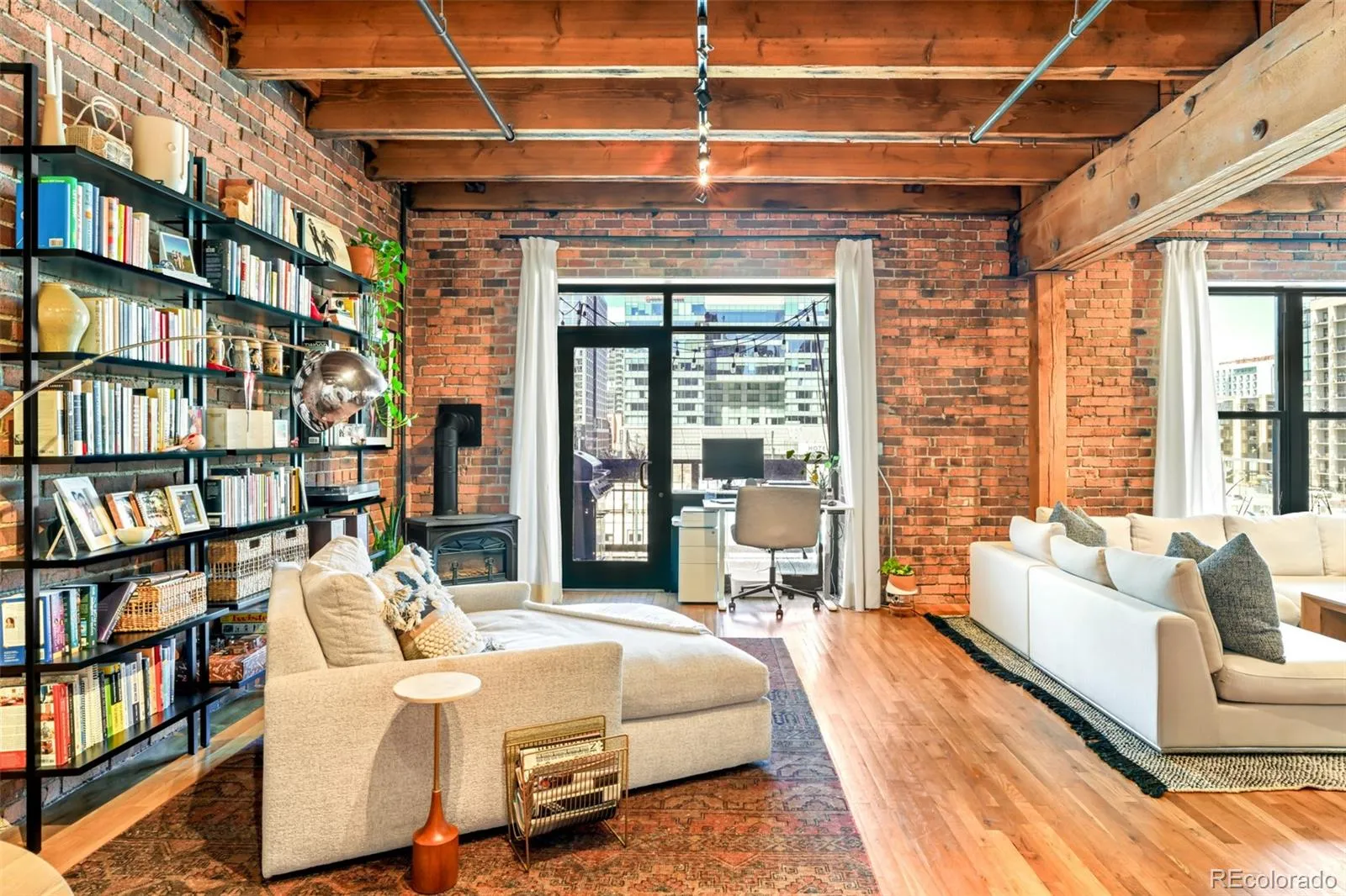 04012026174053 1600 6