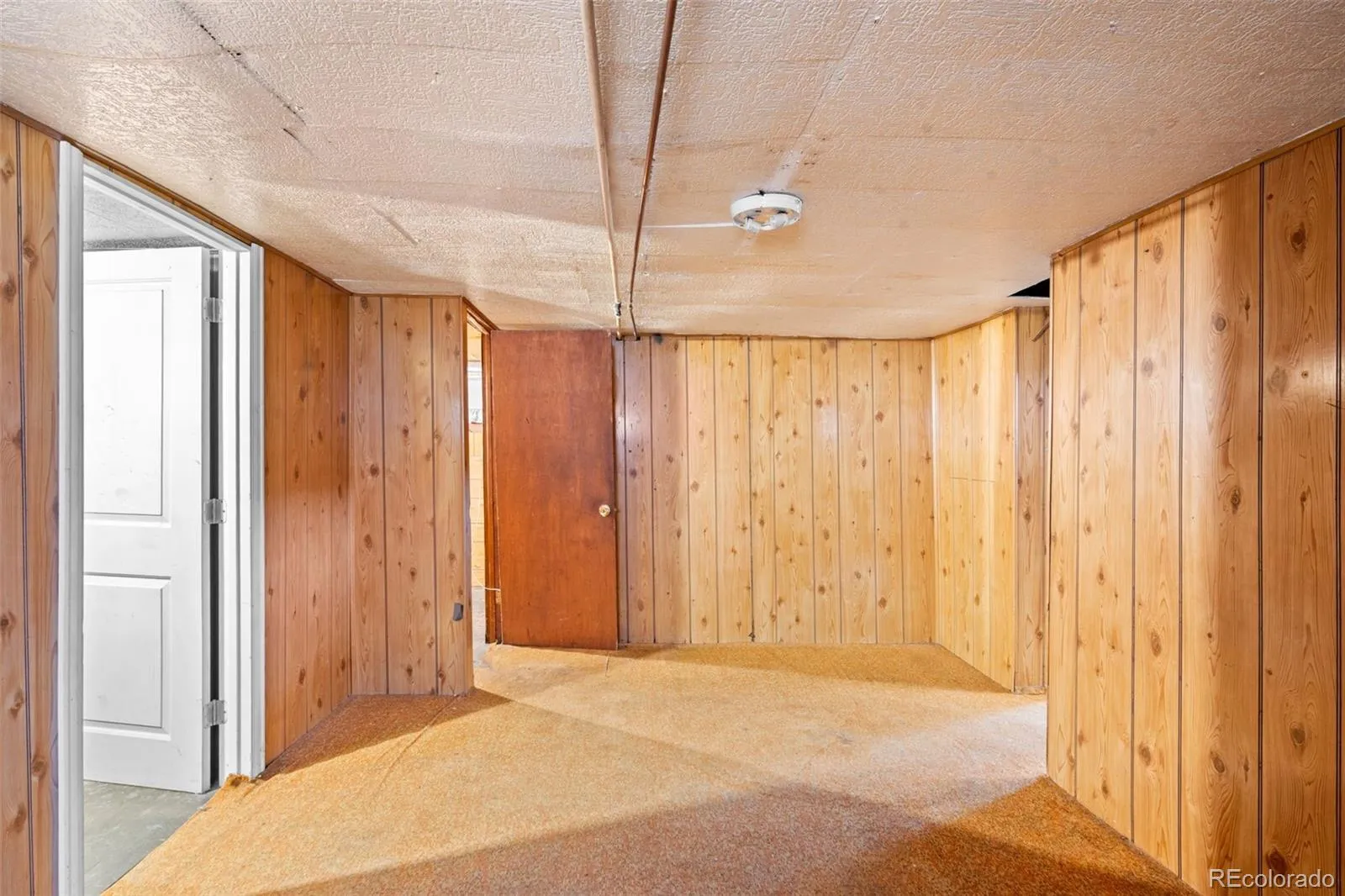 04142026193653 1600 21