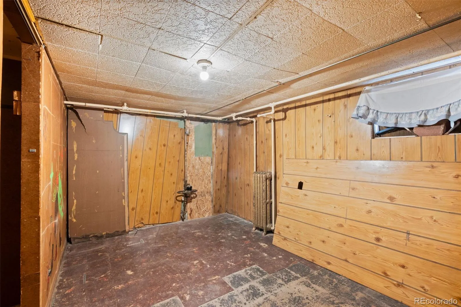 04142026193653 1600 24