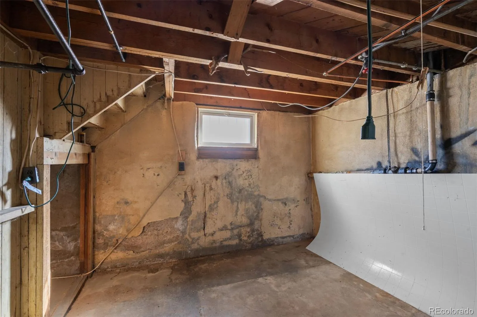 04142026193653 1600 26