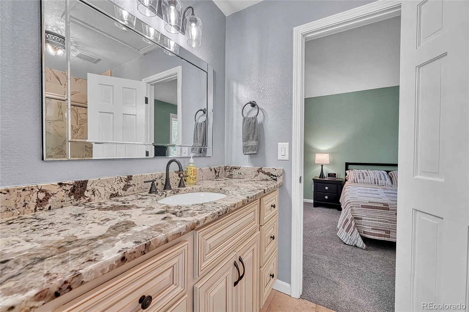 6722 Eagle Place Highlands Ranch CO 80130 MLS #REC1804115 05092026031846 1600 26