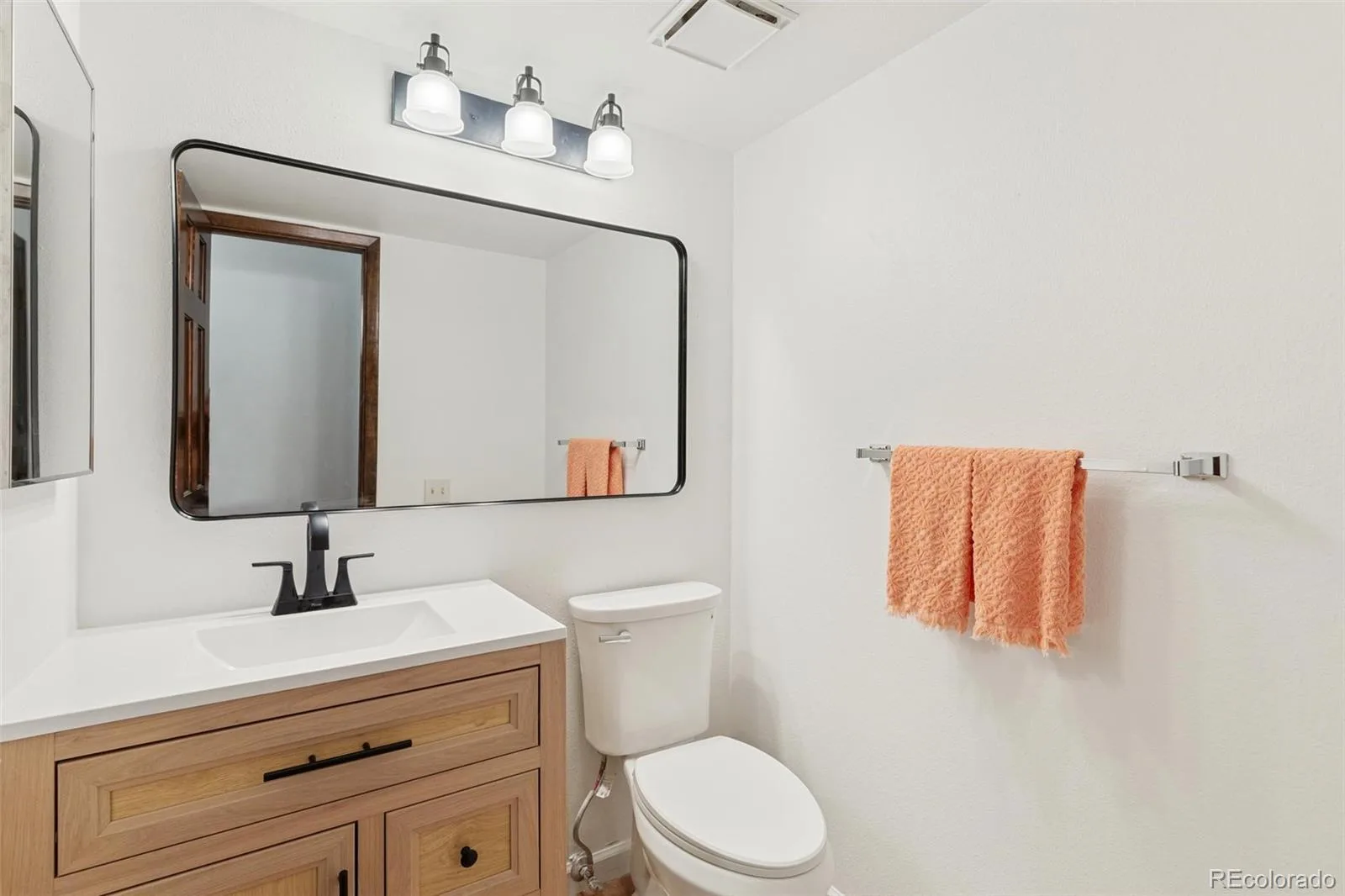 2793 W Long Drive #A Littleton CO 80120 | MLS #REC1804214 07242026212814 1600 17