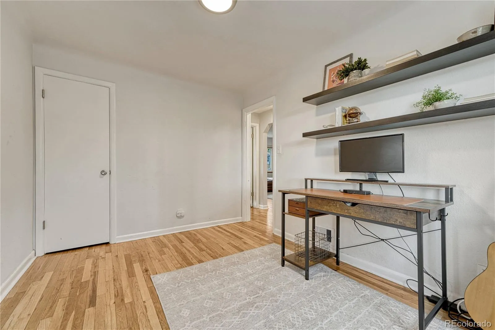 04122026053116 1600 17