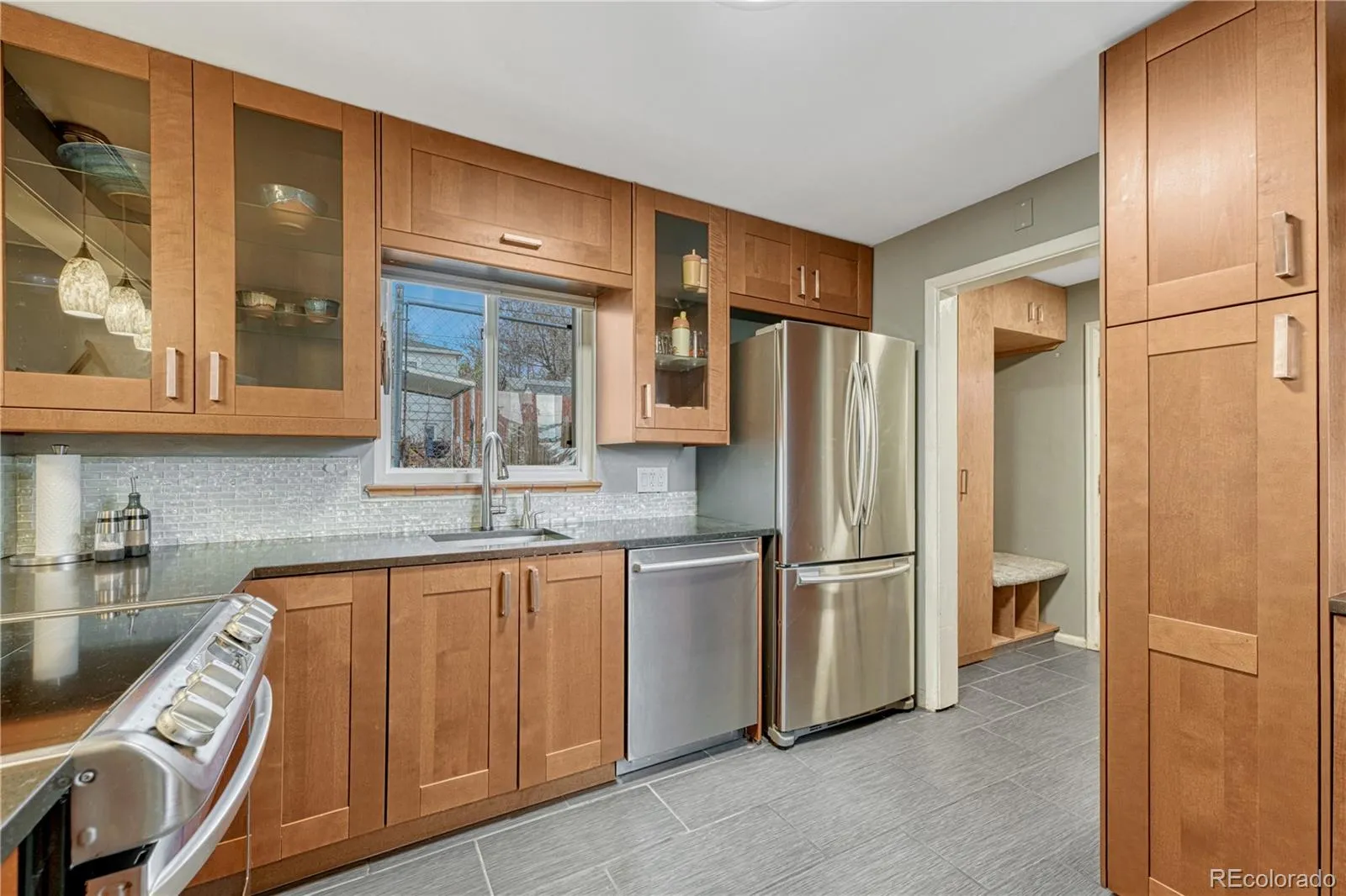 04122026053116 1600 23