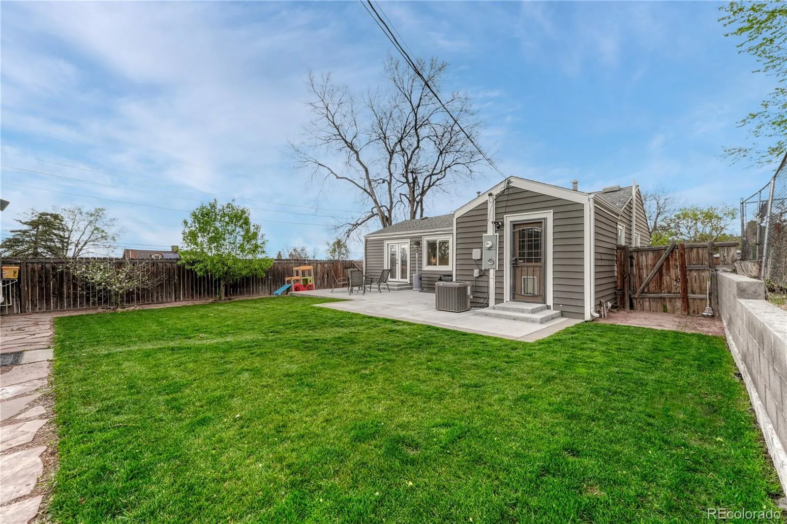 04122026053116 1600 33