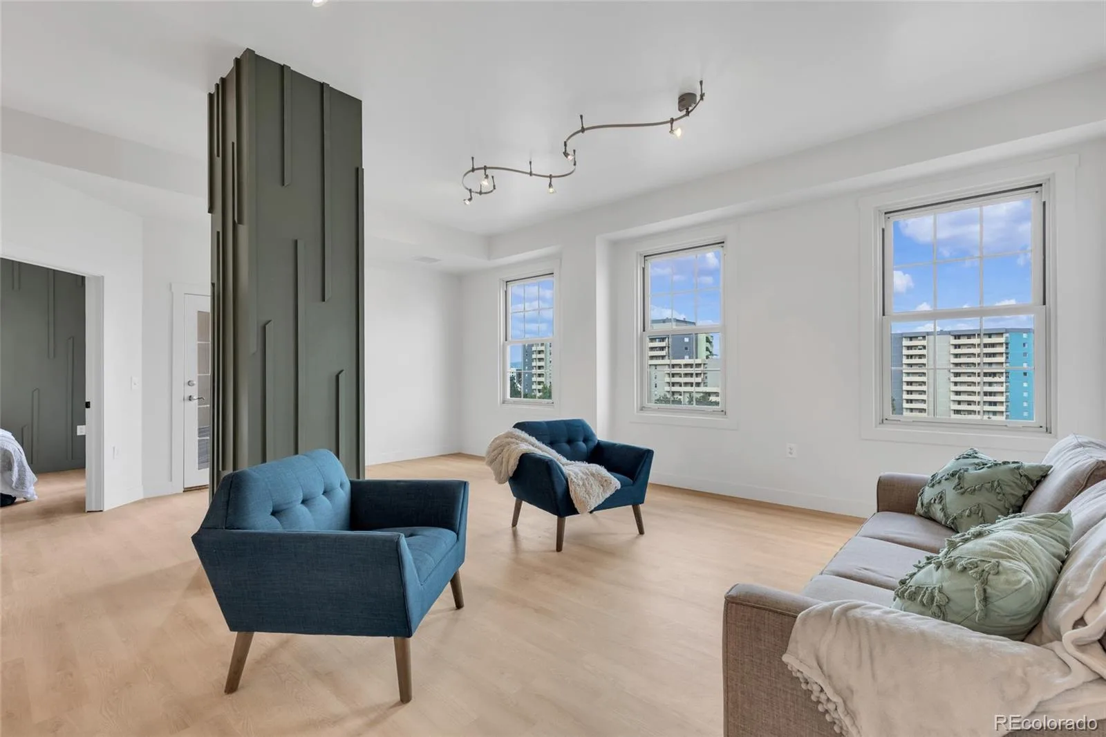 475 W 12th Avenue #6B Denver CO 80204 MLS #REC1806637 06262026164849 1600 3