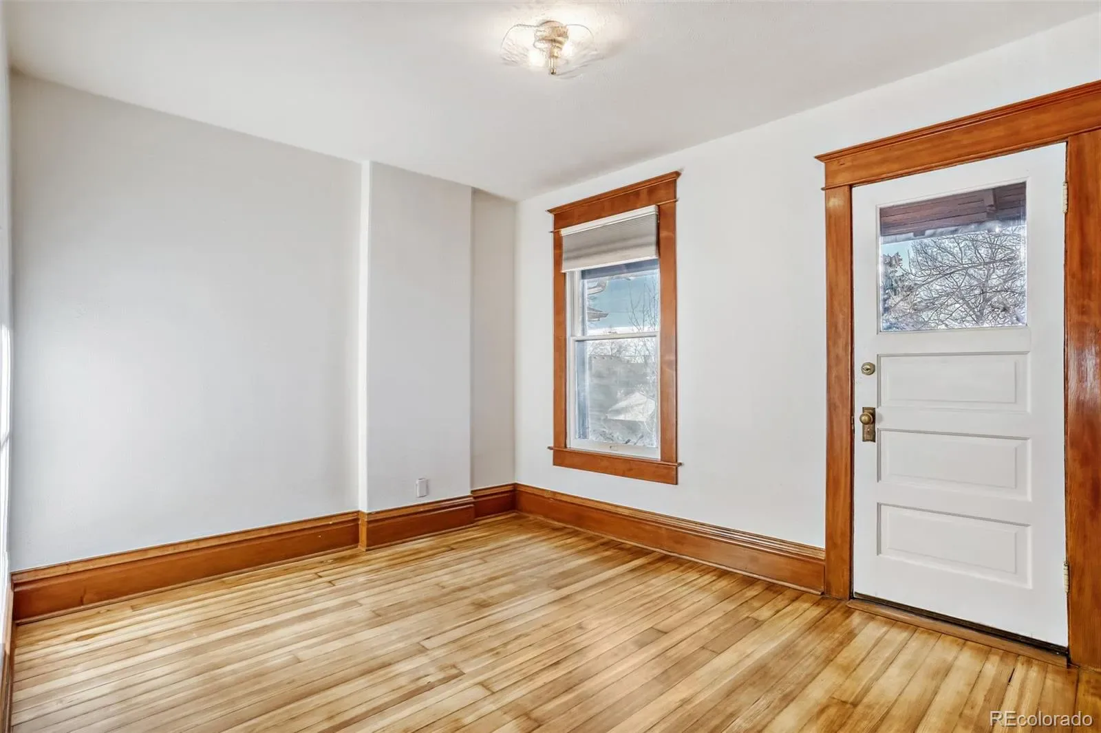 03252026020652 1600 16