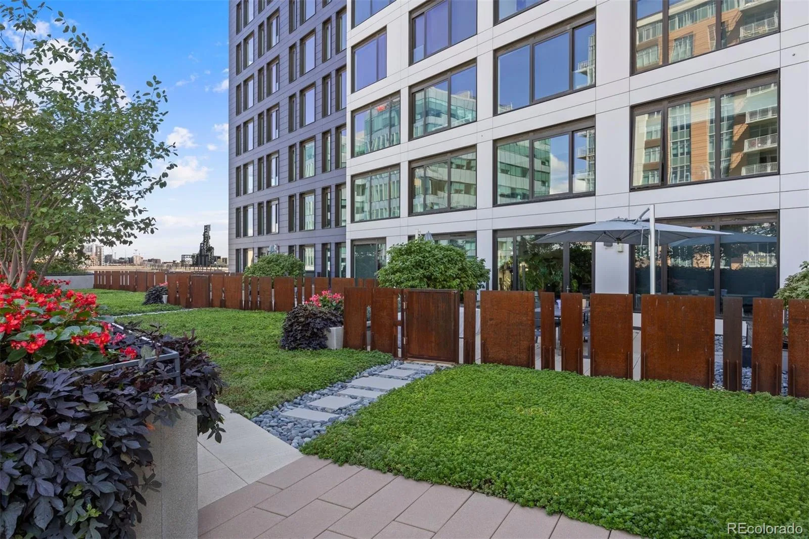 1750 Wewatta Street #529 Denver CO 80202 | MLS #REC1806989 10012026005140 1600 2