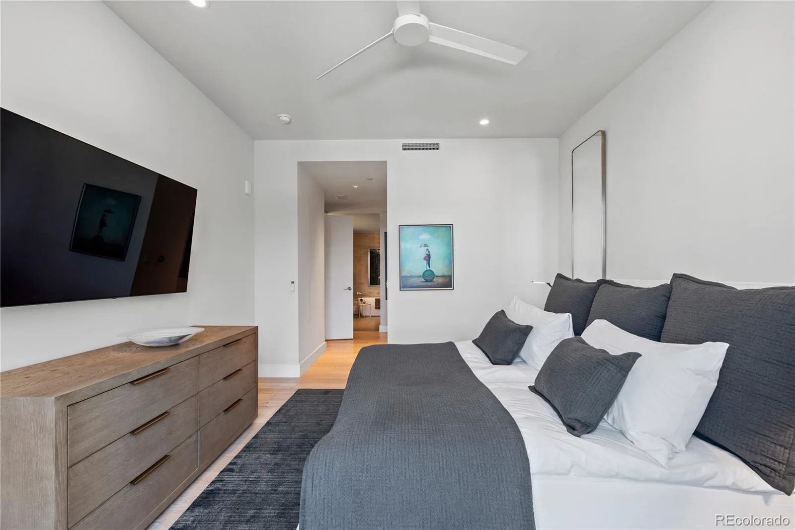 155 Steele Street #716 Denver CO 80206 | MLS #REC1807240 08032026185012 1600 19