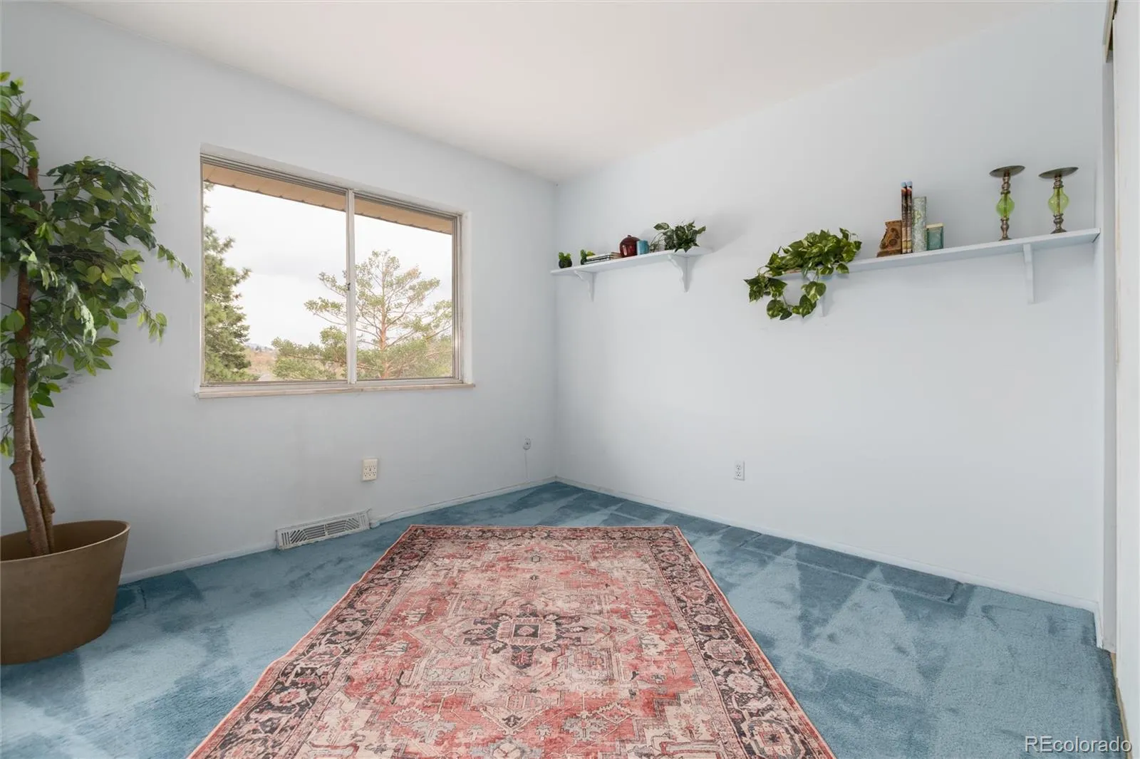 04112026055107 1600 12