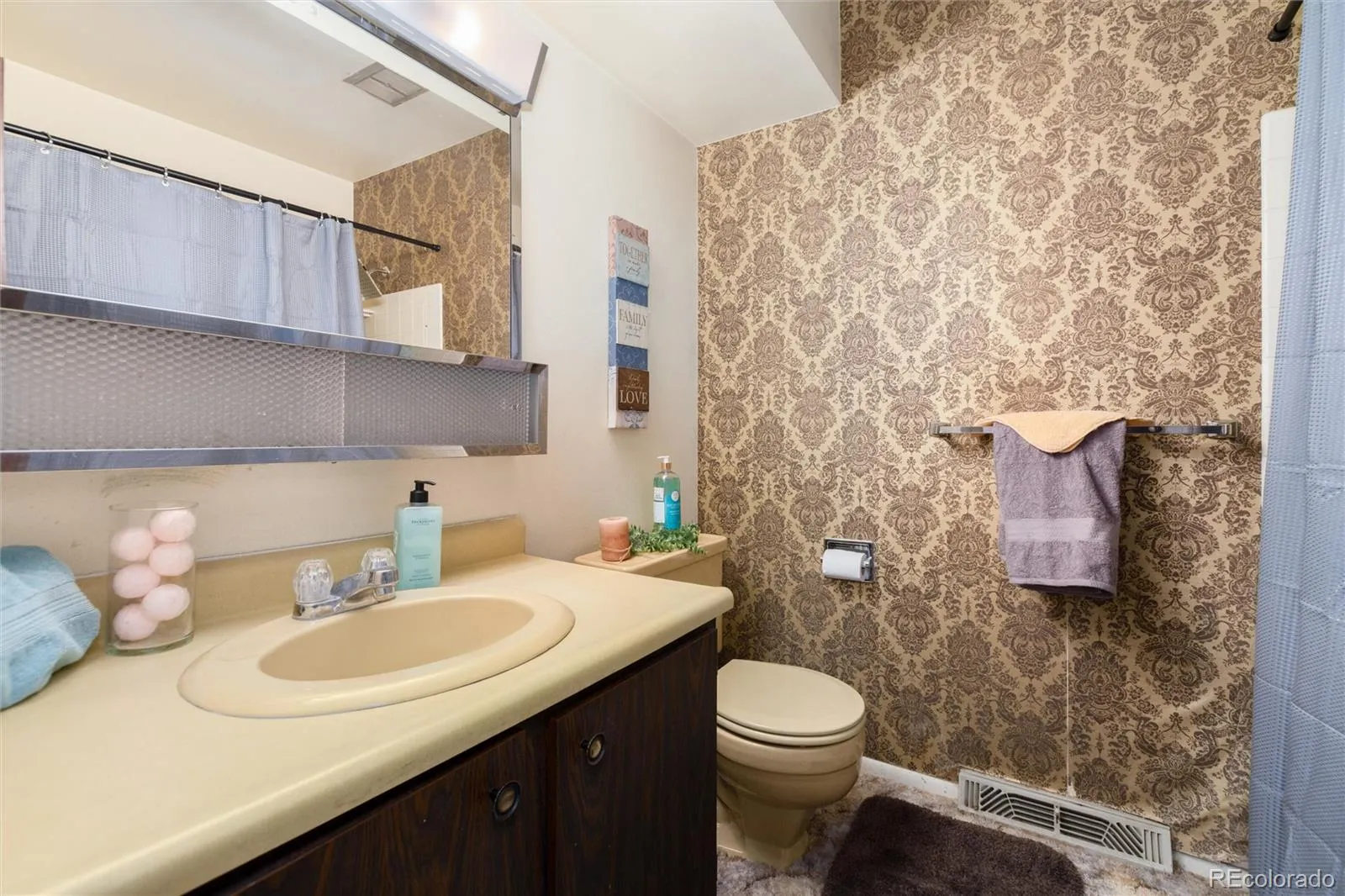 04112026055107 1600 13