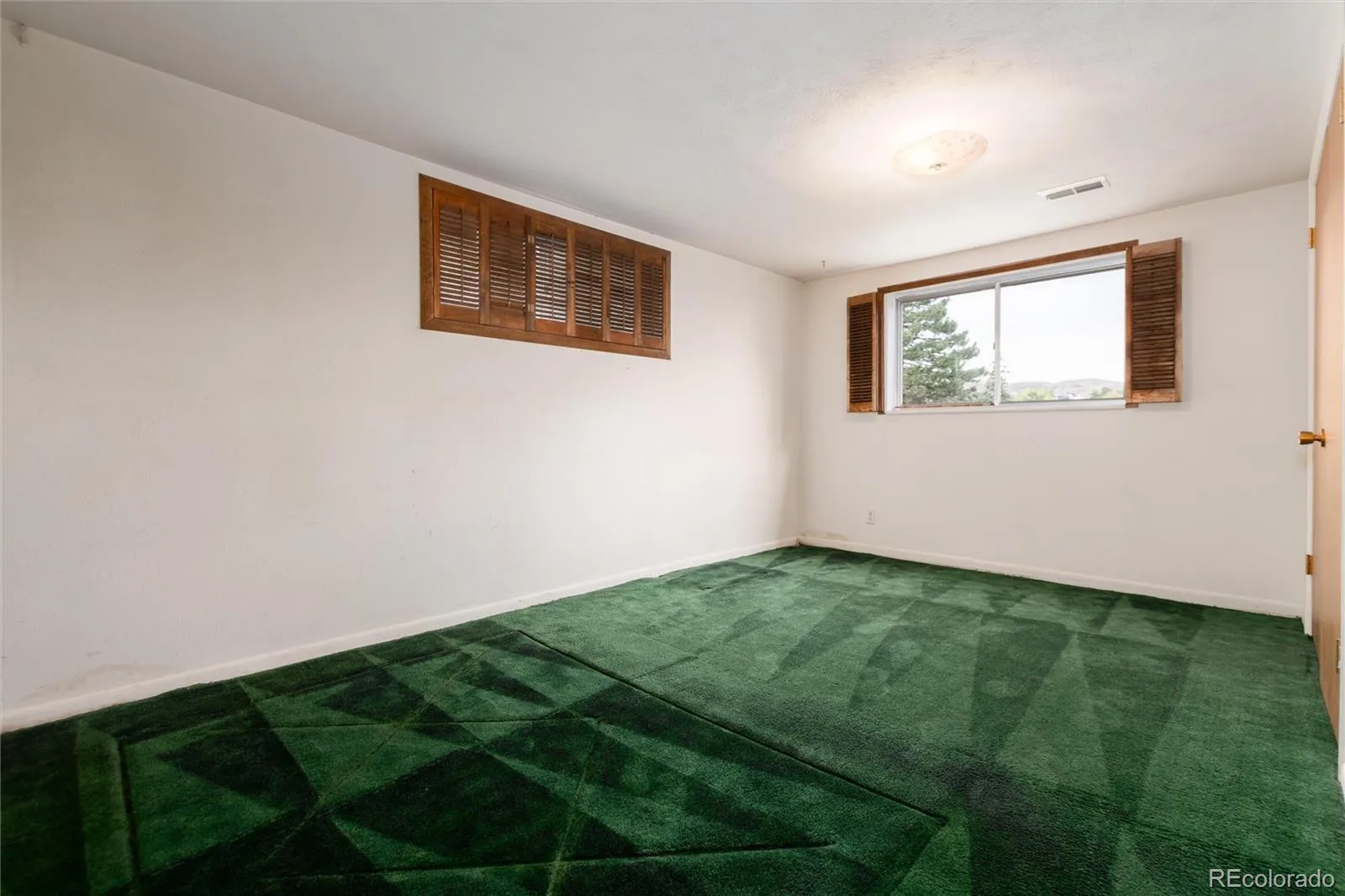 04112026055107 1600 16