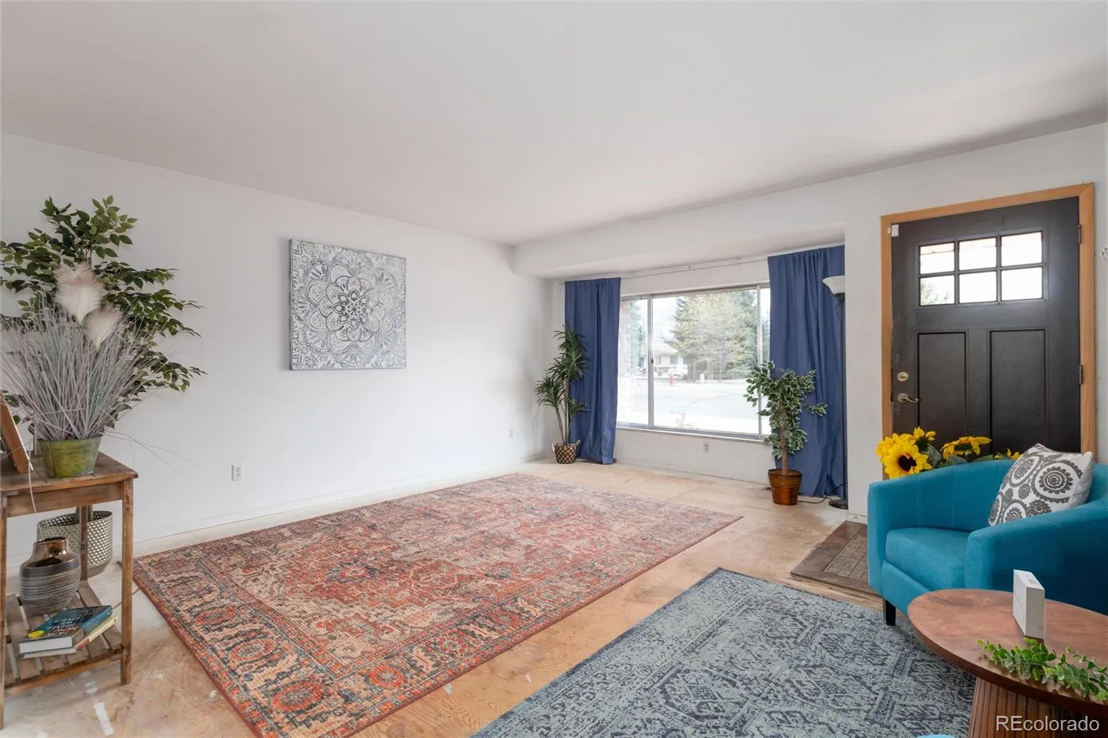 04112026055107 1600 4