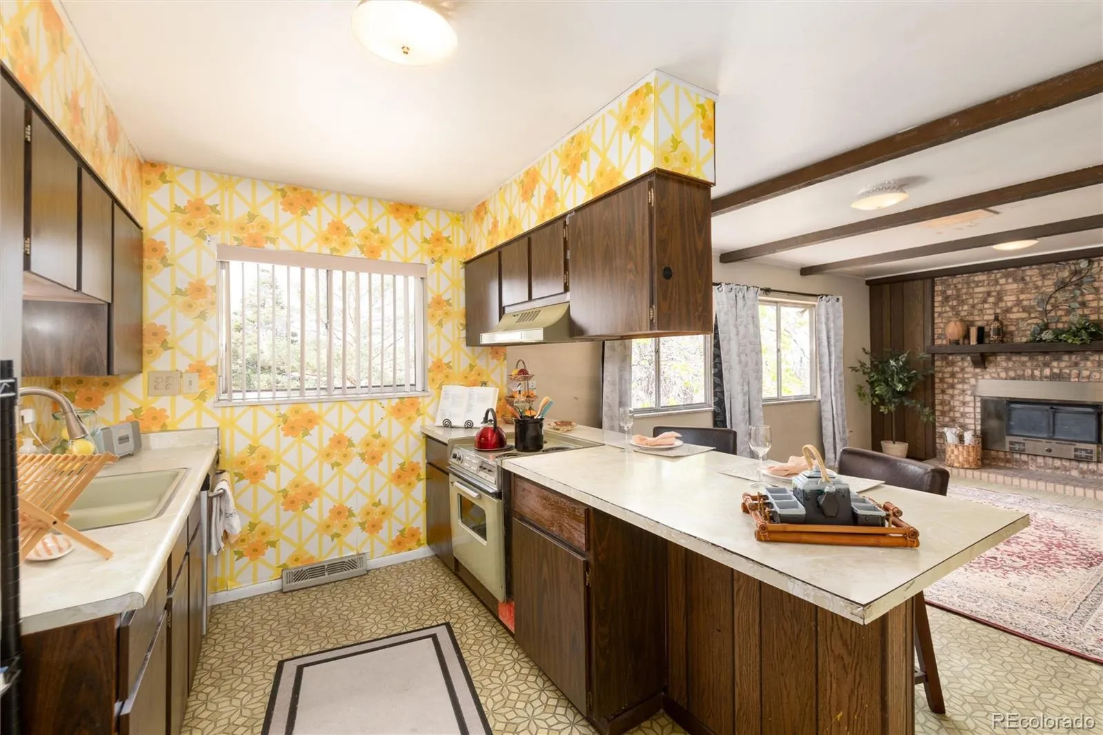 04112026055107 1600 6