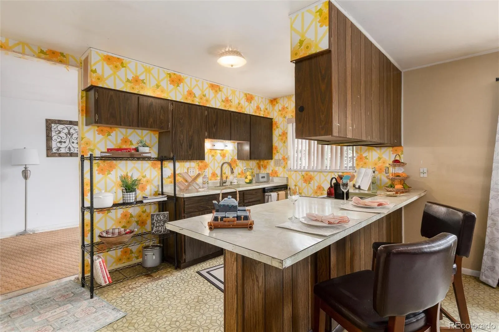 04112026055107 1600 8