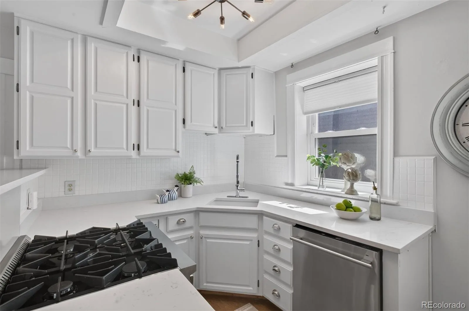 1030 E 4th Avenue Denver CO 80218 | MLS #REC1809677 06182026202040 1600 10