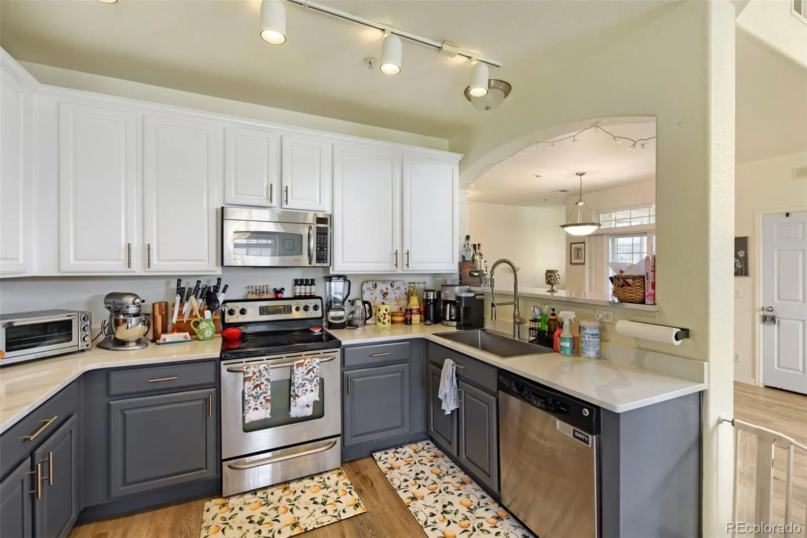 431 Black Feather Loop #820 Castle Rock CO 80104 | MLS #REC1810887 08272026020550 1600 6